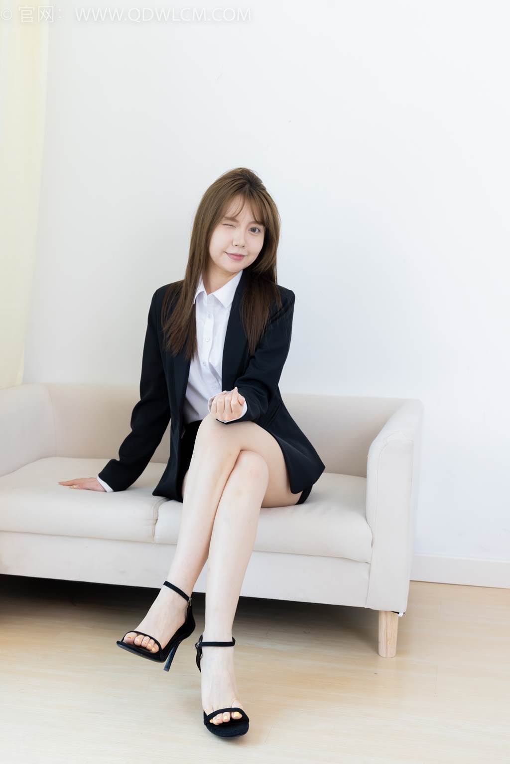 图片[93]-物恋传媒 NO.2454 小曦-高跟凉鞋、薄肉丝、薄黑丝、裸足[128P] – 速更版-美库