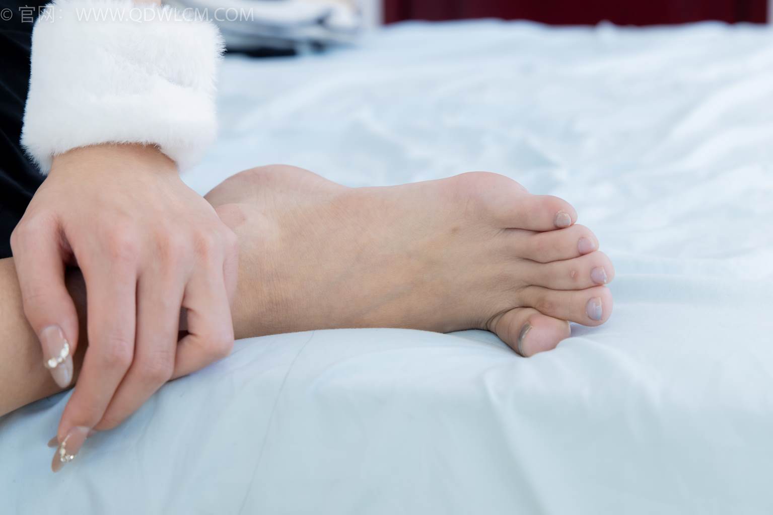 图片[99]-物恋传媒 NO.2455 茯苓-高跟凉鞋、薄黑丝、裸足、兔女郎[140P] – 速更版-美库