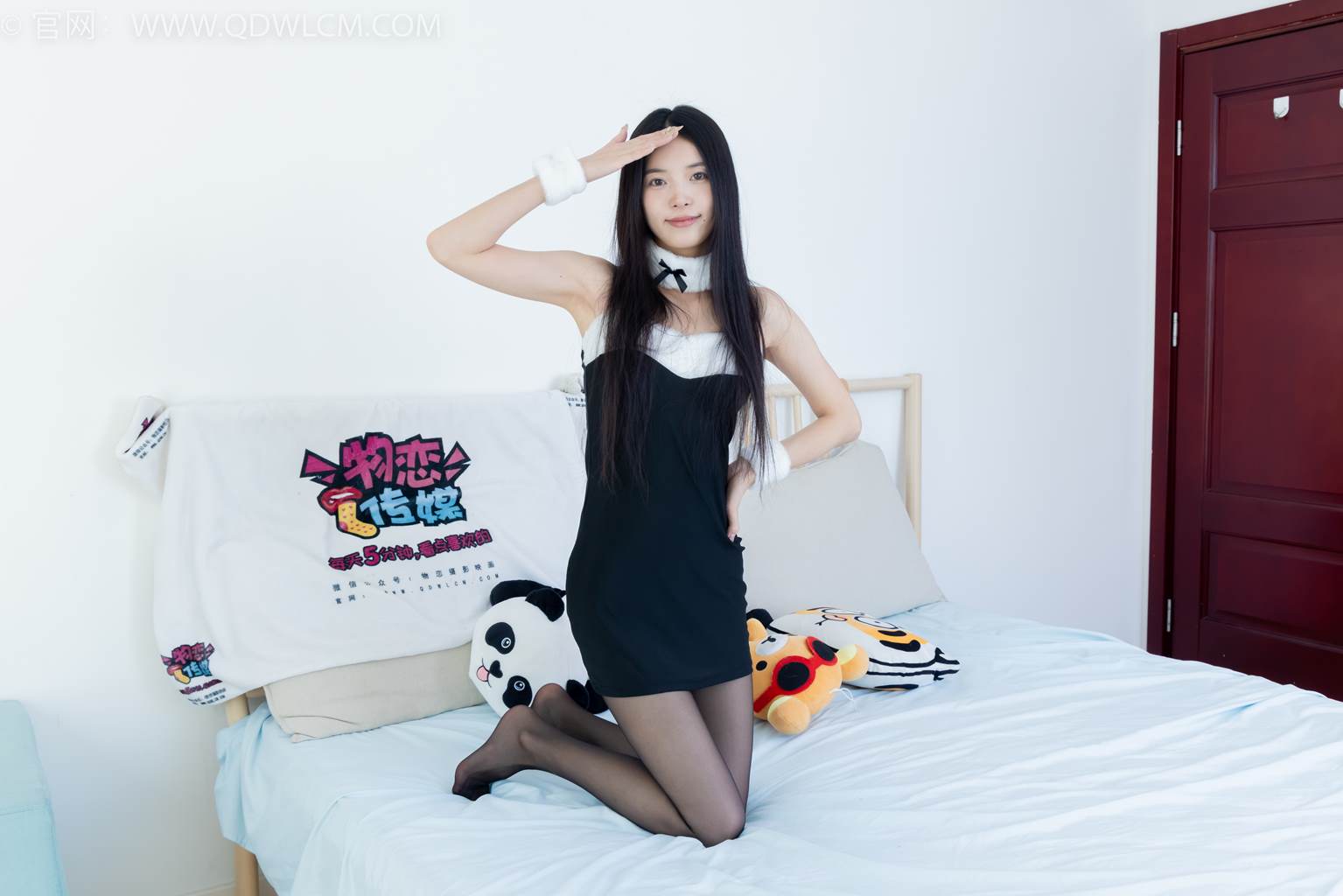 图片[136]-物恋传媒 NO.2455 茯苓-高跟凉鞋、薄黑丝、裸足、兔女郎[140P] – 速更版-美库