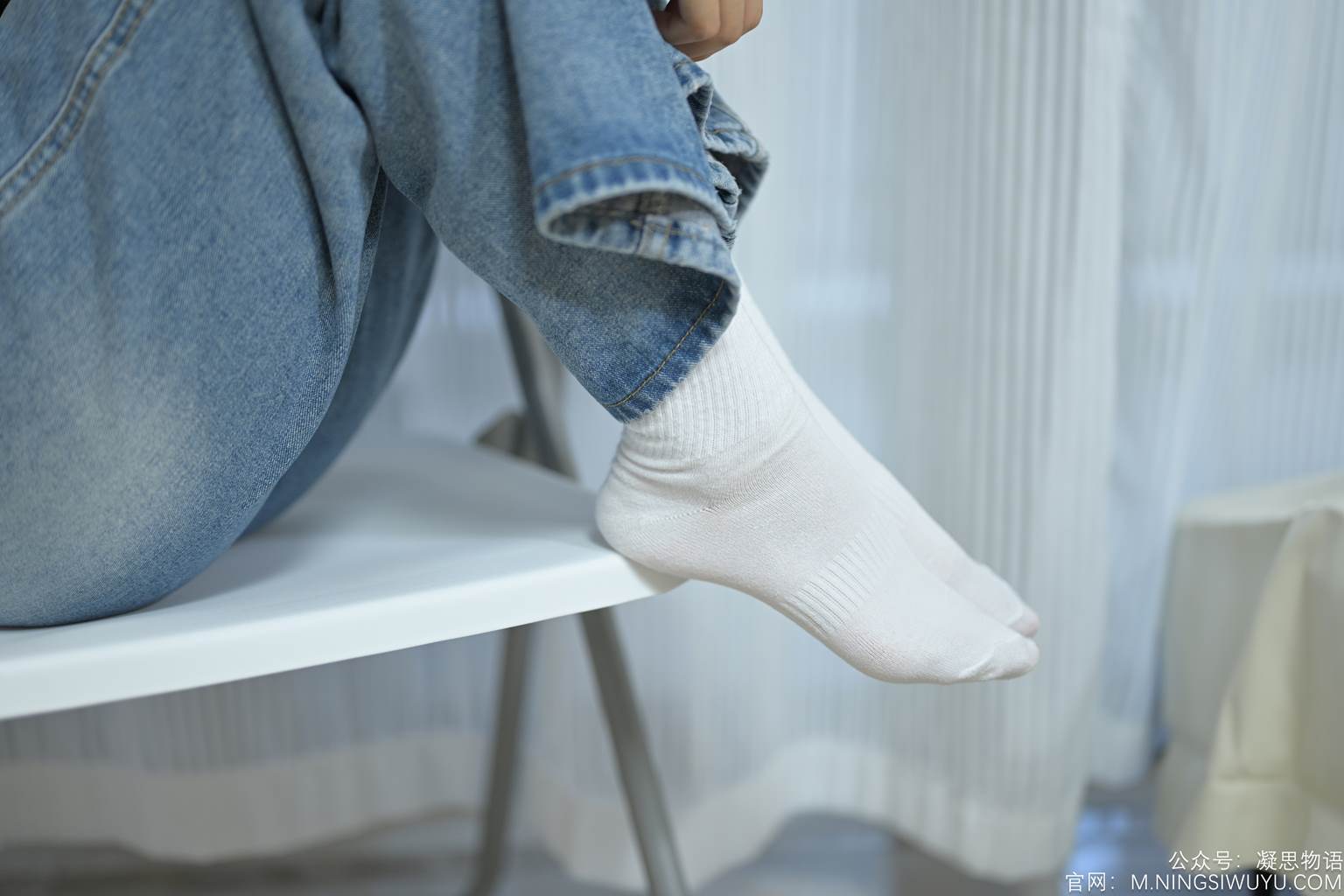 图片[21]-凝思摄影 NO.002 木木-T恤、短白袜、平底鞋[140P] – 速更版-美库