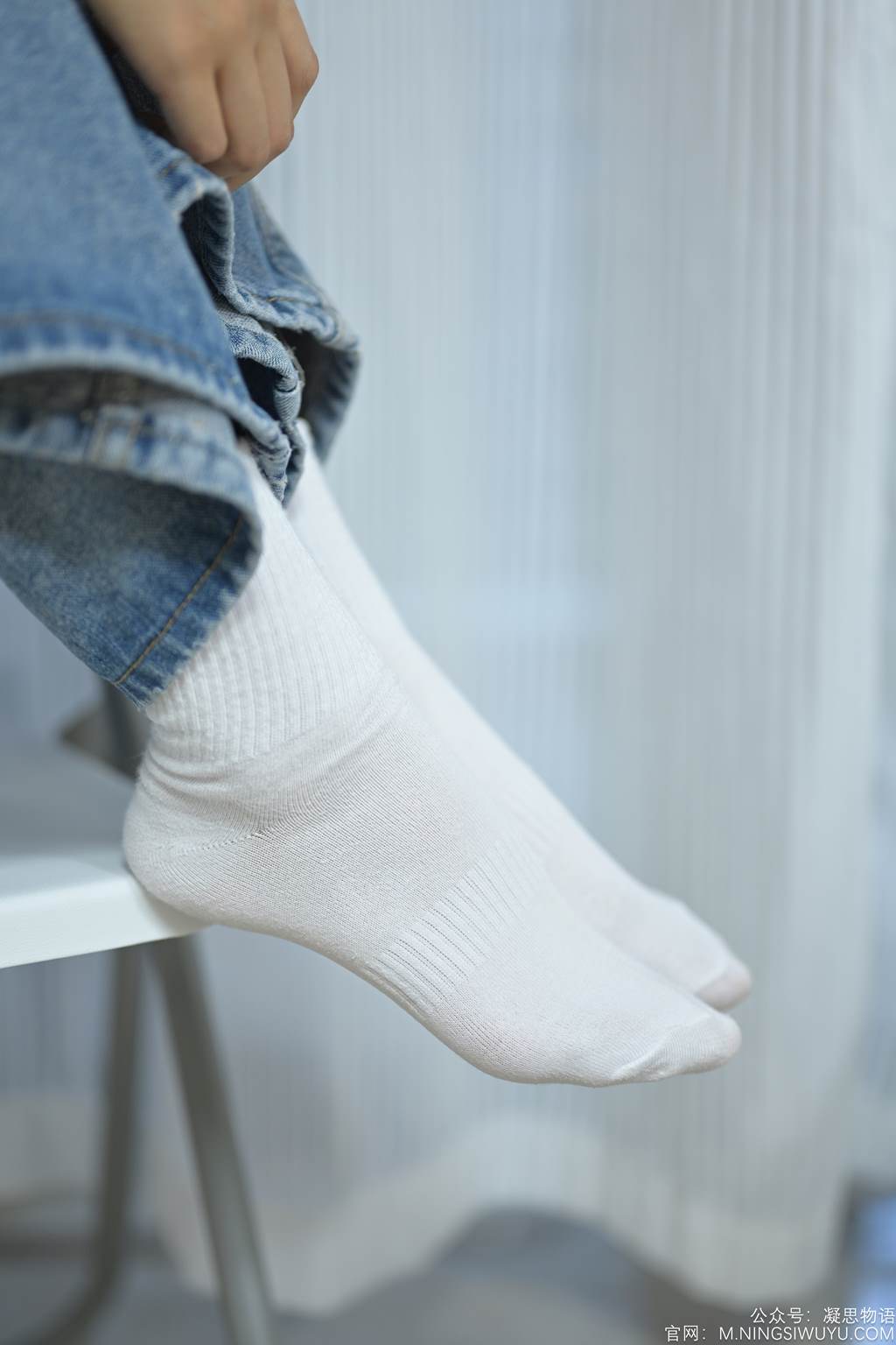 图片[23]-凝思摄影 NO.002 木木-T恤、短白袜、平底鞋[140P] – 速更版-美库