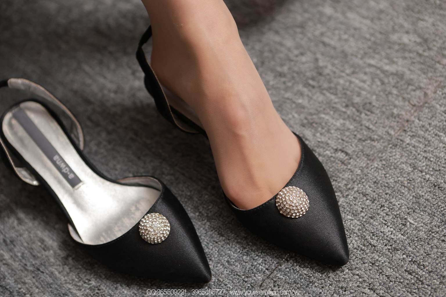 图片[42]-[IESS异思趣向] 2025.08.29 丝享家2144：小九《旗袍油亮丝（上）》[99P] – 速更版-美库