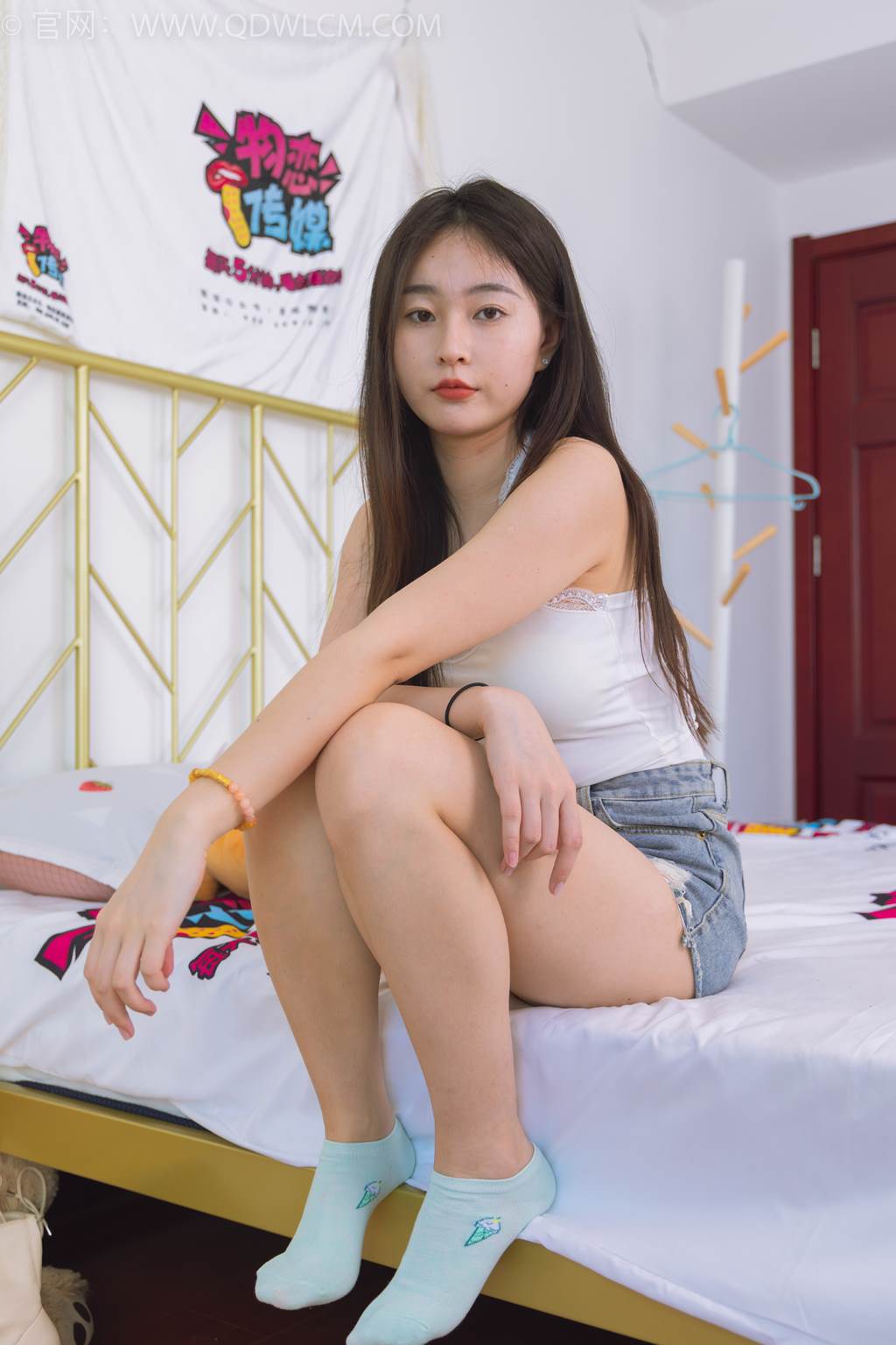 图片[33]-物恋传媒 NO.2456 美兔-高跟长靴、浅绿色短棉袜、裸足[130P] – 速更版-美库