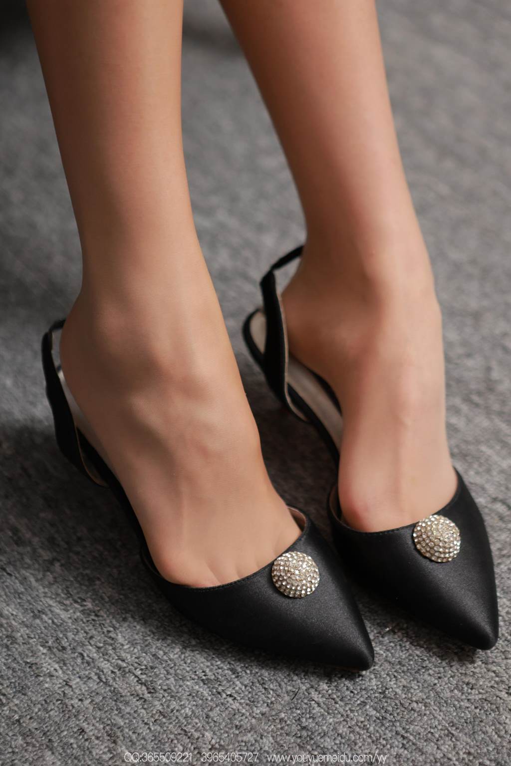 图片[49]-[IESS异思趣向] 2025.08.29 丝享家2144：小九《旗袍油亮丝（上）》[99P] – 速更版-美库