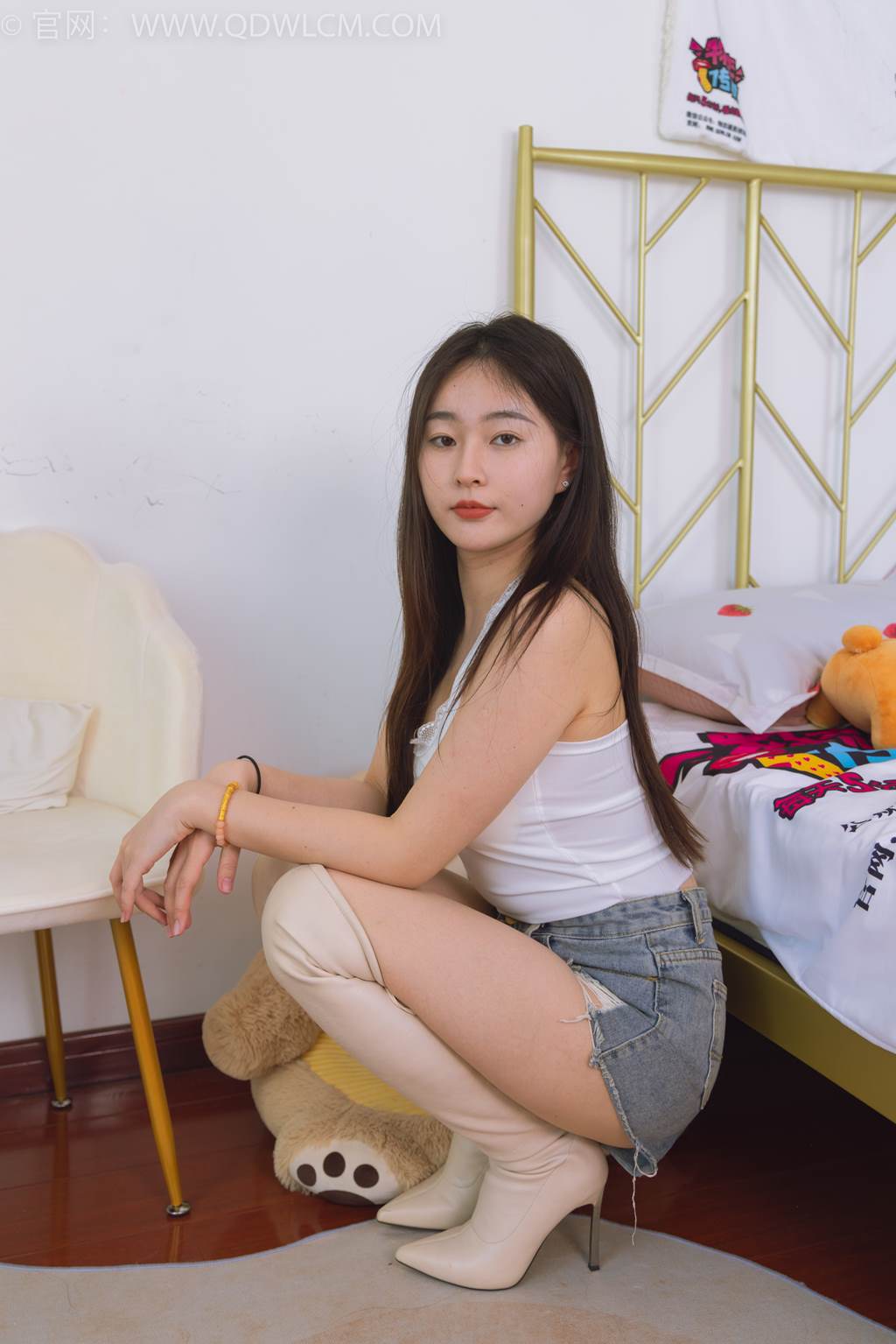 图片[38]-物恋传媒 NO.2456 美兔-高跟长靴、浅绿色短棉袜、裸足[130P] – 速更版-美库