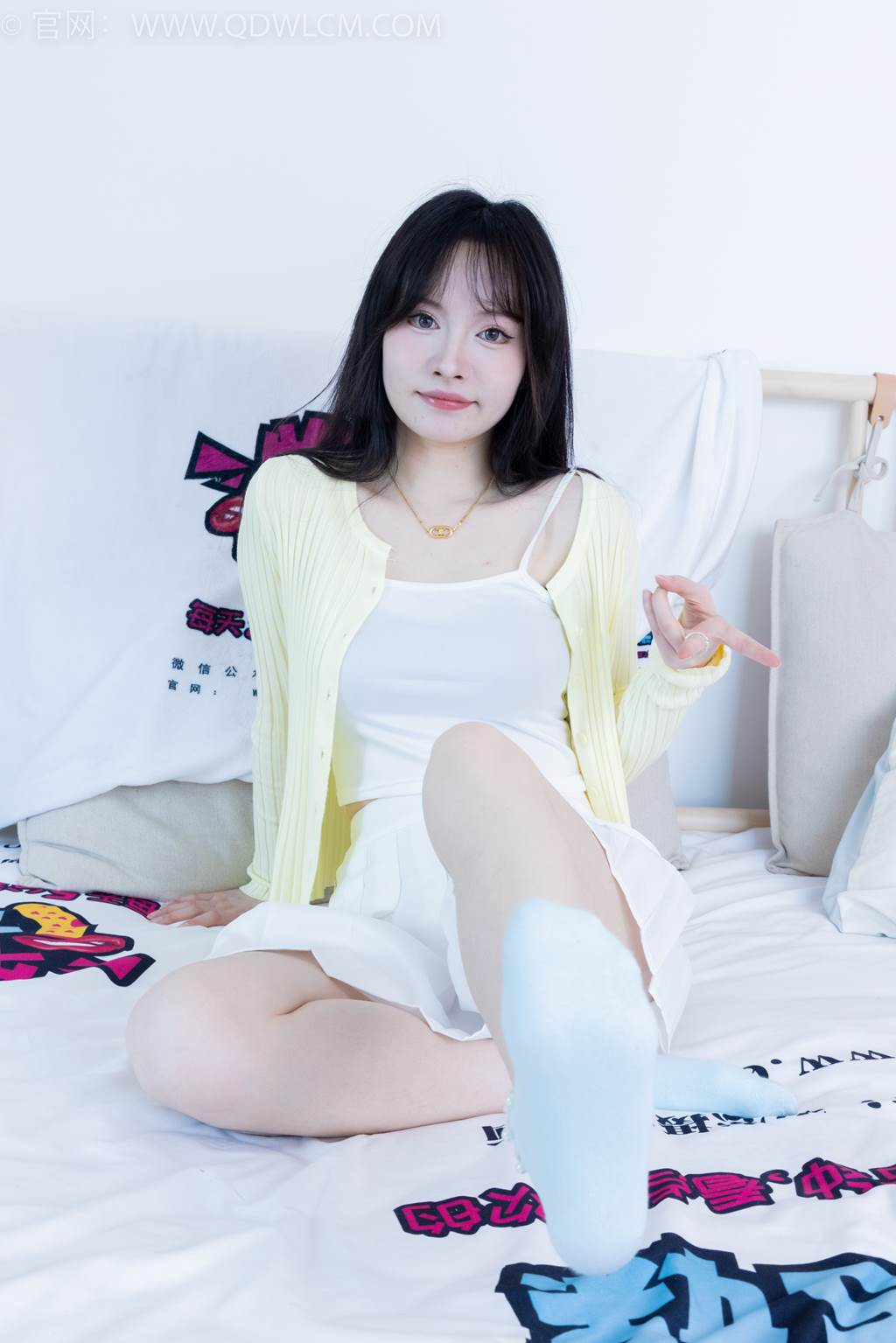 图片[37]-物恋传媒 NO.2457 小酒-平底鞋、浅蓝色短棉袜[123P] – 速更版-美库