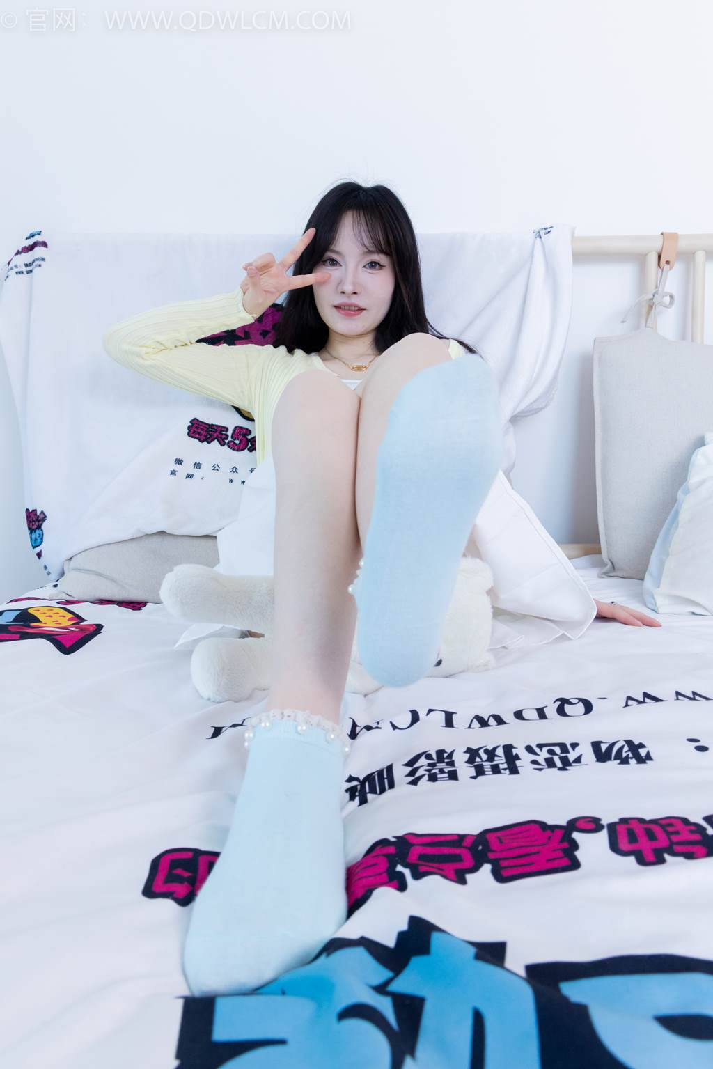 图片[41]-物恋传媒 NO.2457 小酒-平底鞋、浅蓝色短棉袜[123P] – 速更版-美库