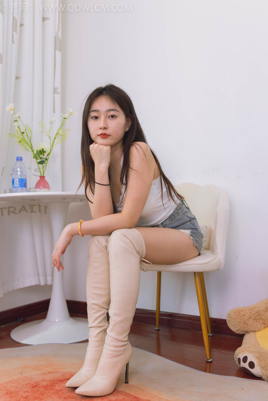 图片[79]-物恋传媒 NO.2456 美兔-高跟长靴、浅绿色短棉袜、裸足[130P] – 速更版-美库