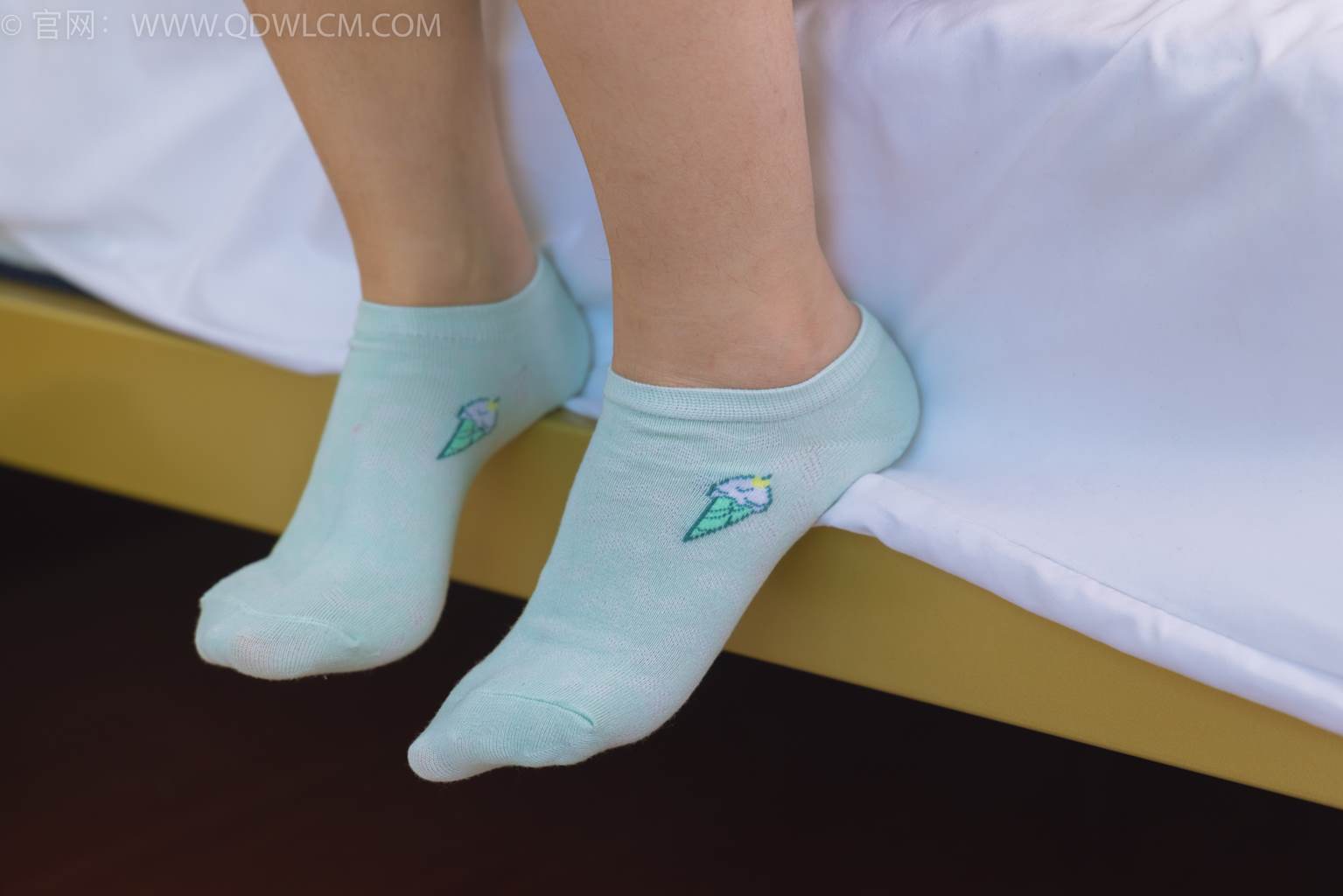 图片[98]-物恋传媒 NO.2456 美兔-高跟长靴、浅绿色短棉袜、裸足[130P] – 速更版-美库