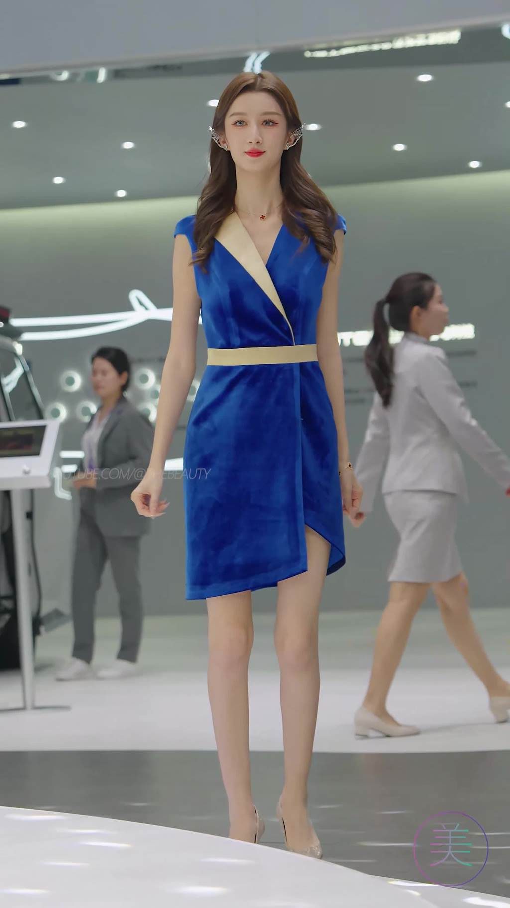 图片[28]-NO.1532 2024 广州车展 网红美女车模 beautyleg LOOKBOOK 13[30P] – 速更版-美库