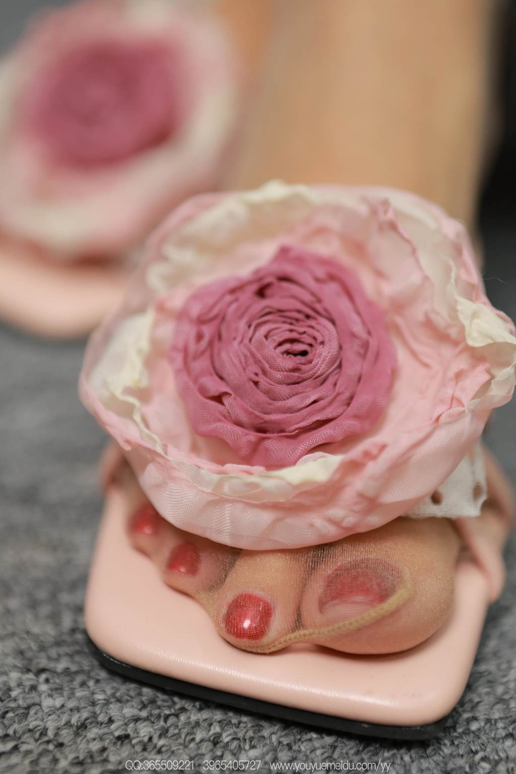 图片[33]-[IESS异思趣向] 2025.09.01 丝享家2146：美子《黑丝诱惑》[89P] – 速更版-美库