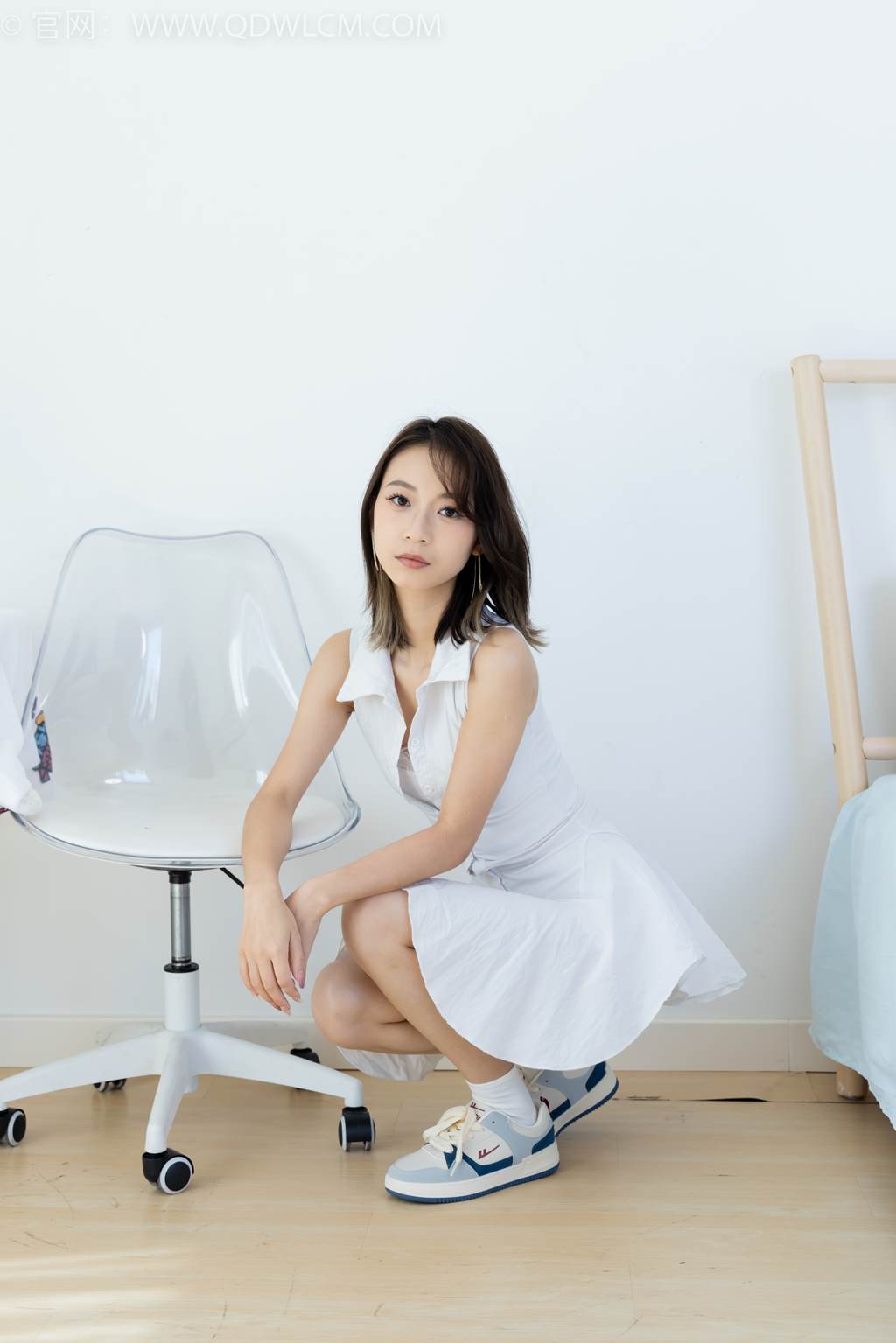 图片[12]-物恋传媒 NO.2461 珠珠-板鞋、白棉袜、裸足[150P] – 速更版-美库