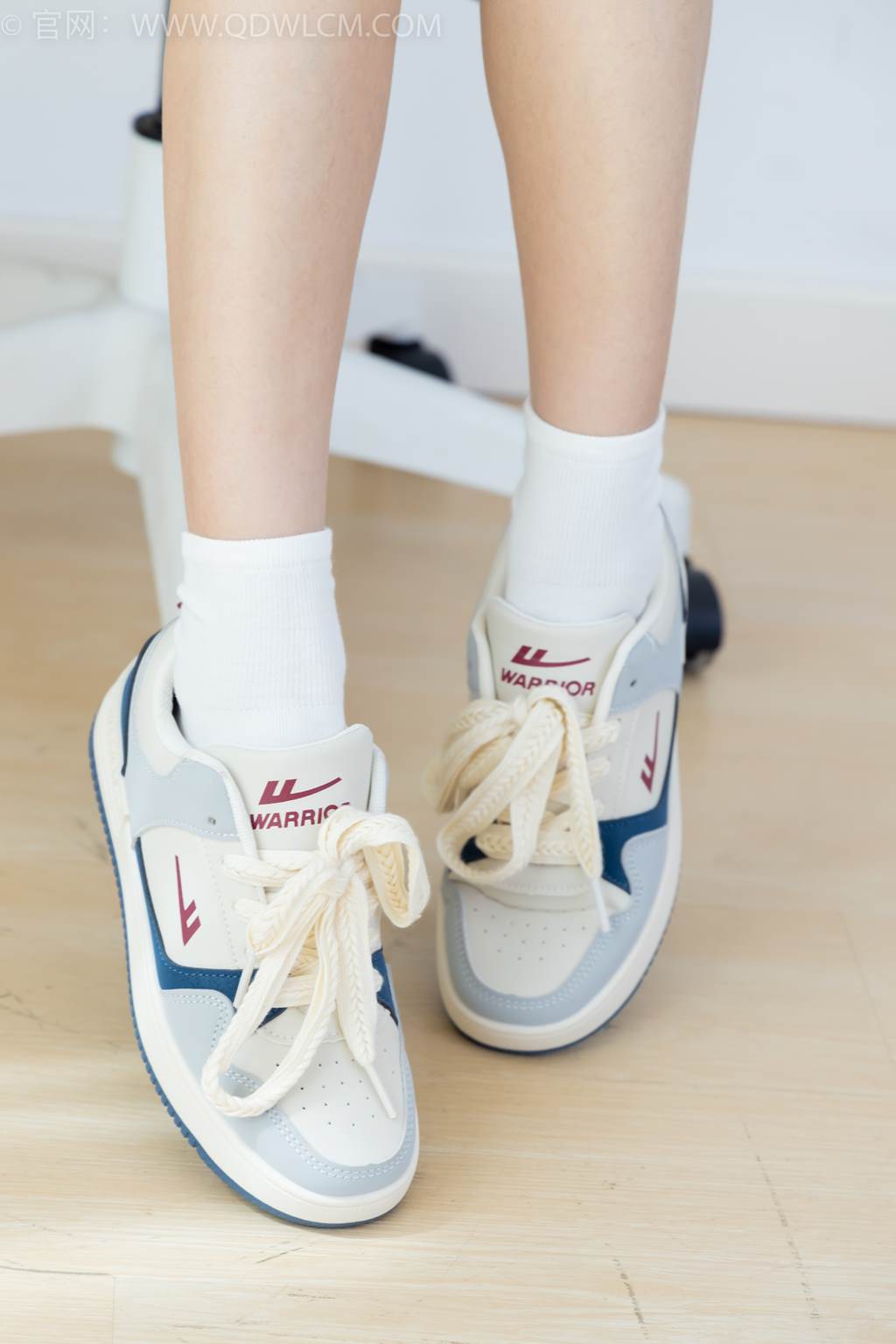 图片[33]-物恋传媒 NO.2461 珠珠-板鞋、白棉袜、裸足[150P] – 速更版-美库