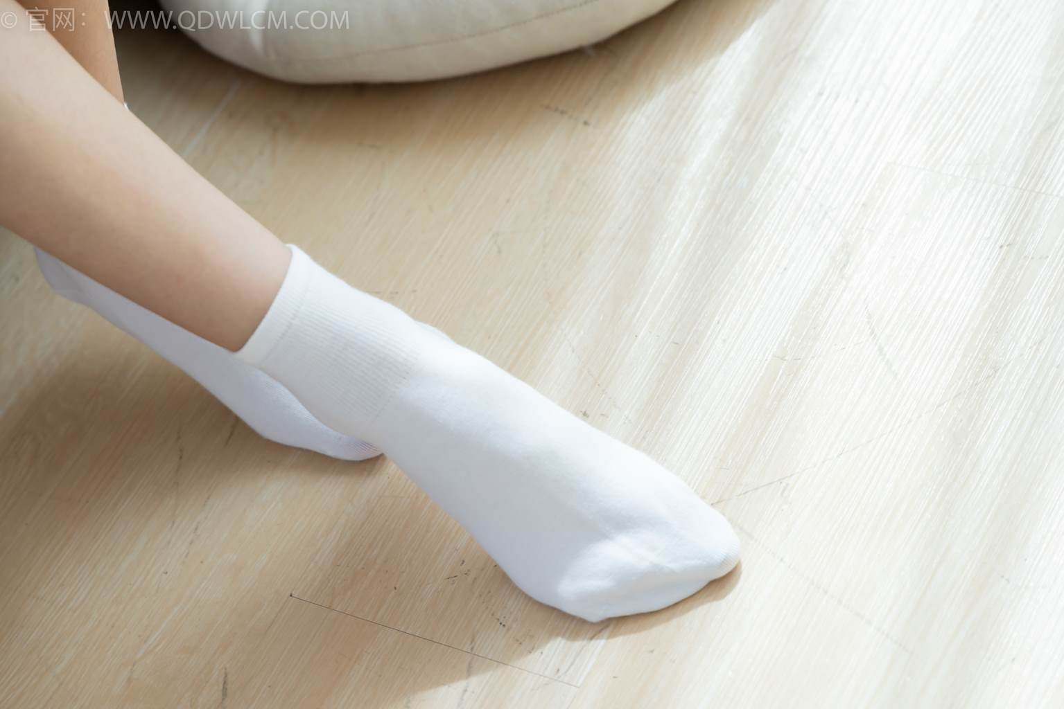 图片[58]-物恋传媒 NO.2461 珠珠-板鞋、白棉袜、裸足[150P] – 速更版-美库