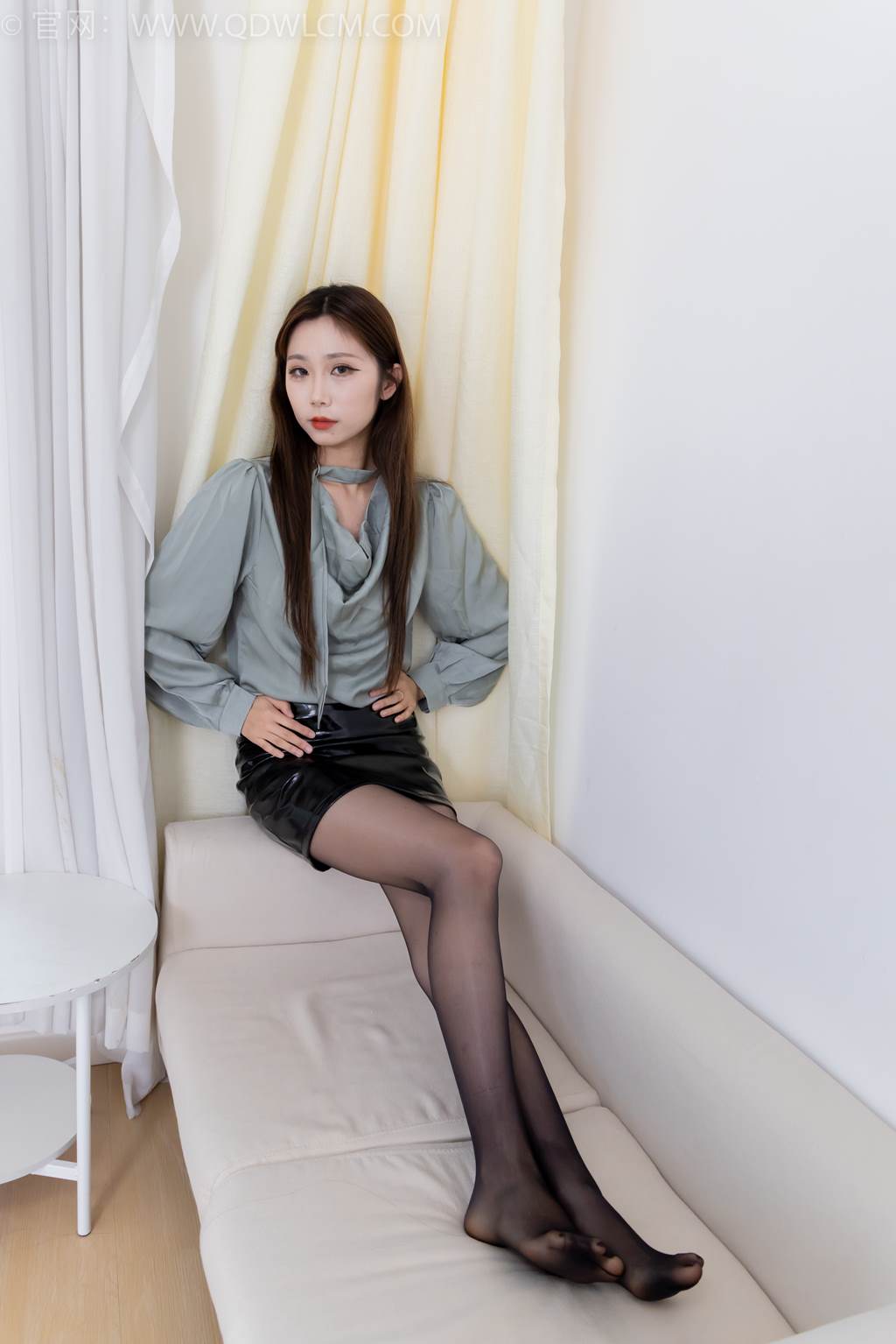 图片[95]-物恋传媒 NO.2460 泡泡-高跟鞋、油亮薄黑丝、ol风[130P] – 速更版-美库