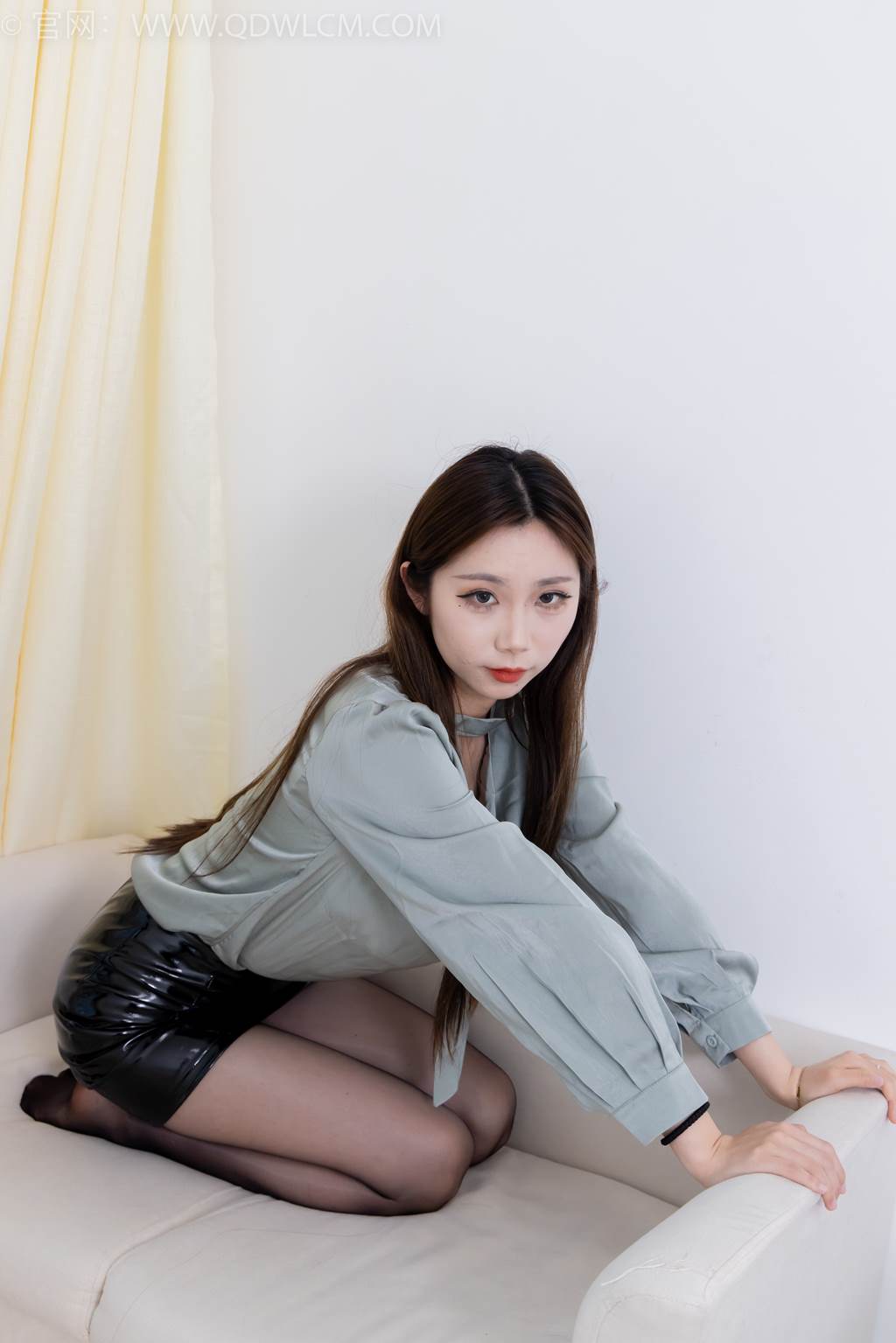 图片[117]-物恋传媒 NO.2460 泡泡-高跟鞋、油亮薄黑丝、ol风[130P] – 速更版-美库