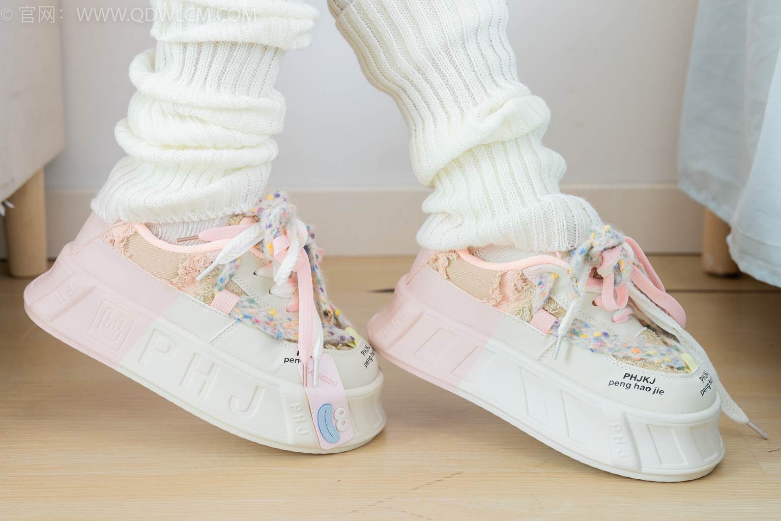 图片[12]-物恋传媒 NO.2463 小野-板鞋、白棉袜、裸足、堆堆袜套[144P] – 速更版-美库