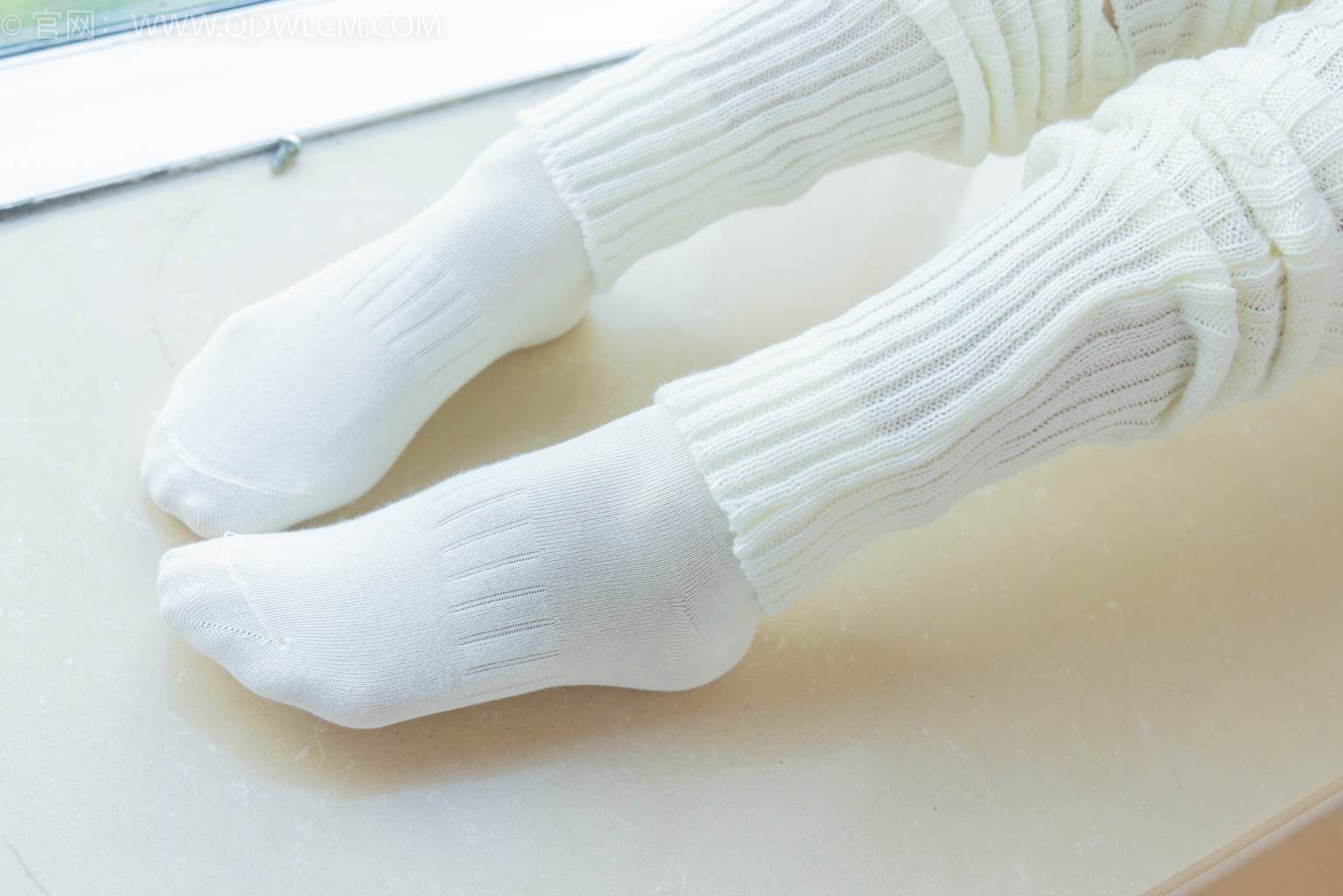 图片[43]-物恋传媒 NO.2463 小野-板鞋、白棉袜、裸足、堆堆袜套[144P] – 速更版-美库