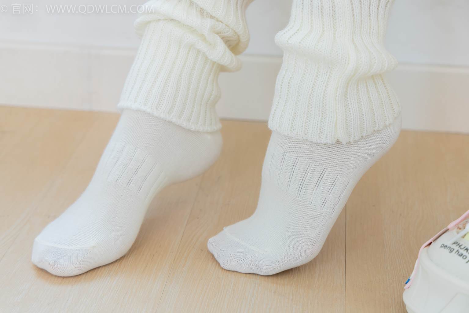 图片[52]-物恋传媒 NO.2463 小野-板鞋、白棉袜、裸足、堆堆袜套[144P] – 速更版-美库