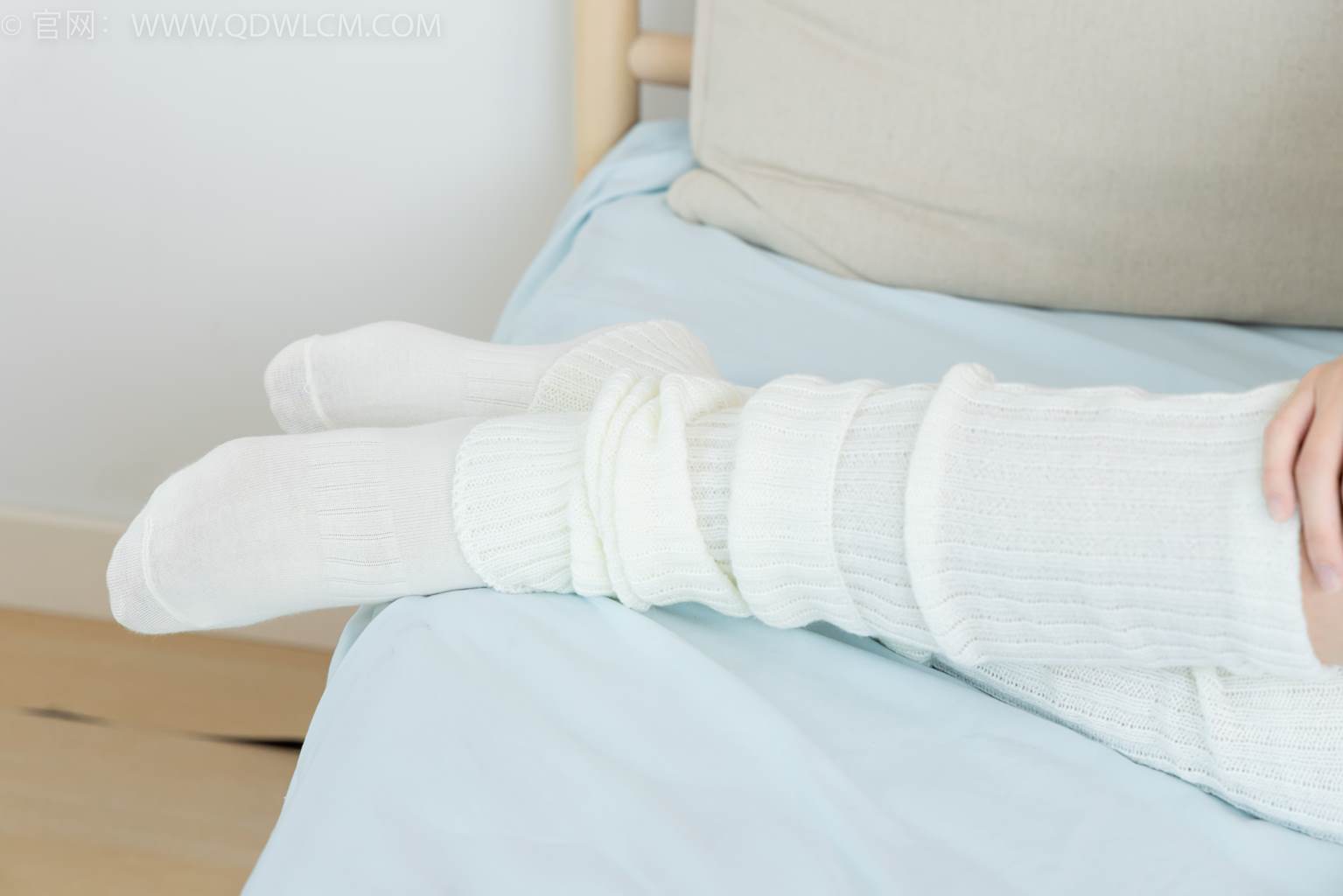 图片[69]-物恋传媒 NO.2463 小野-板鞋、白棉袜、裸足、堆堆袜套[144P] – 速更版-美库