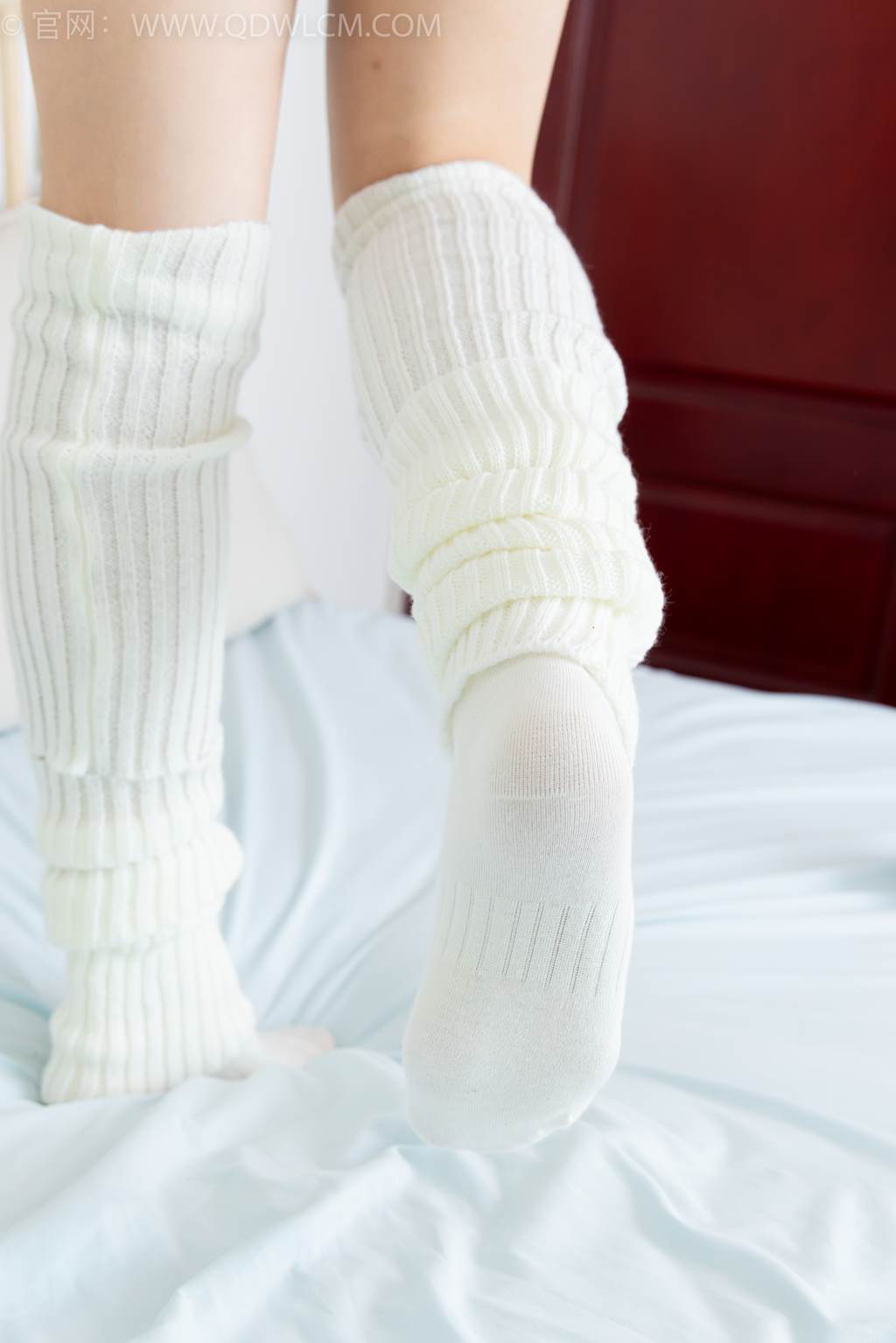 图片[80]-物恋传媒 NO.2463 小野-板鞋、白棉袜、裸足、堆堆袜套[144P] – 速更版-美库