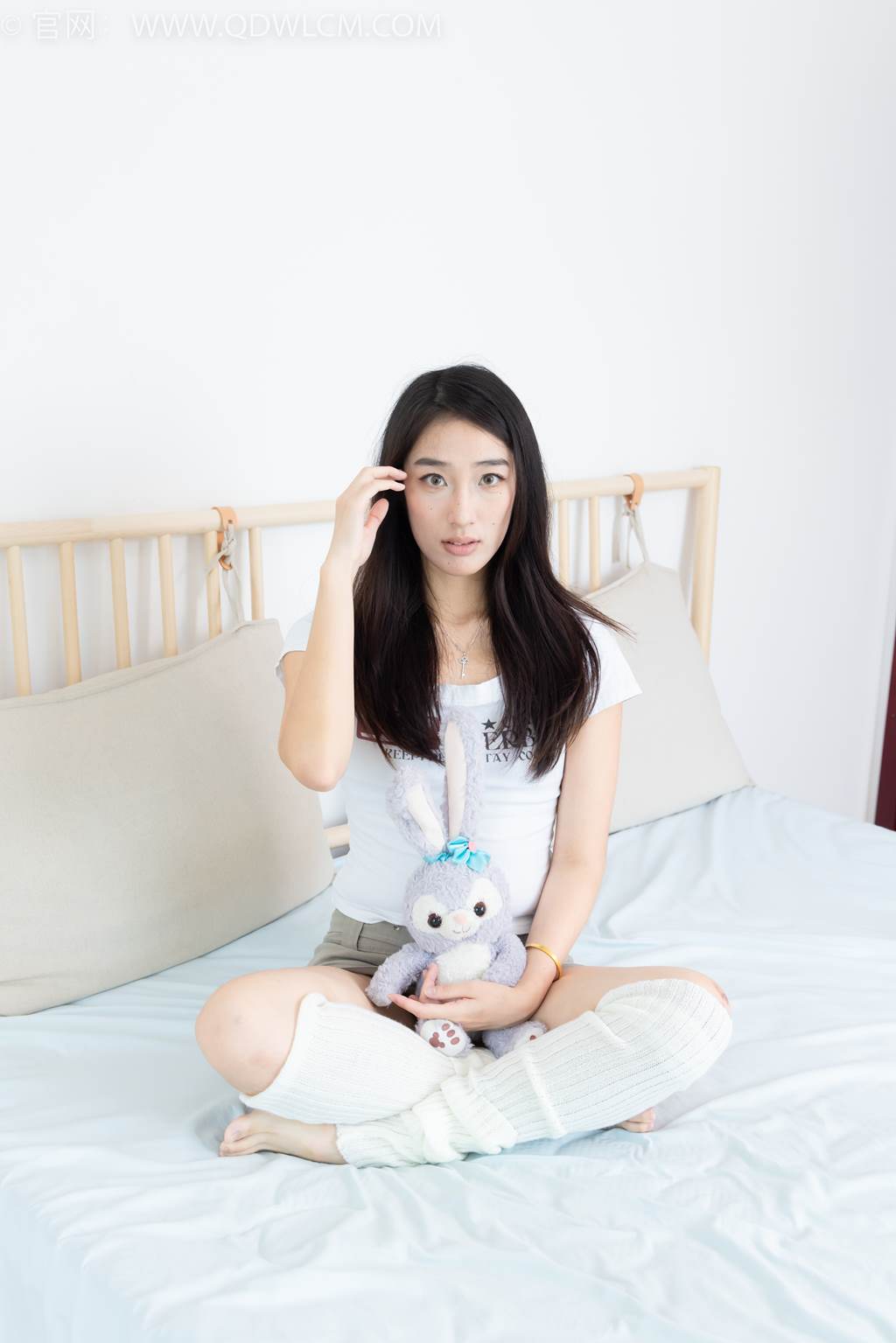 图片[82]-物恋传媒 NO.2463 小野-板鞋、白棉袜、裸足、堆堆袜套[144P] – 速更版-美库