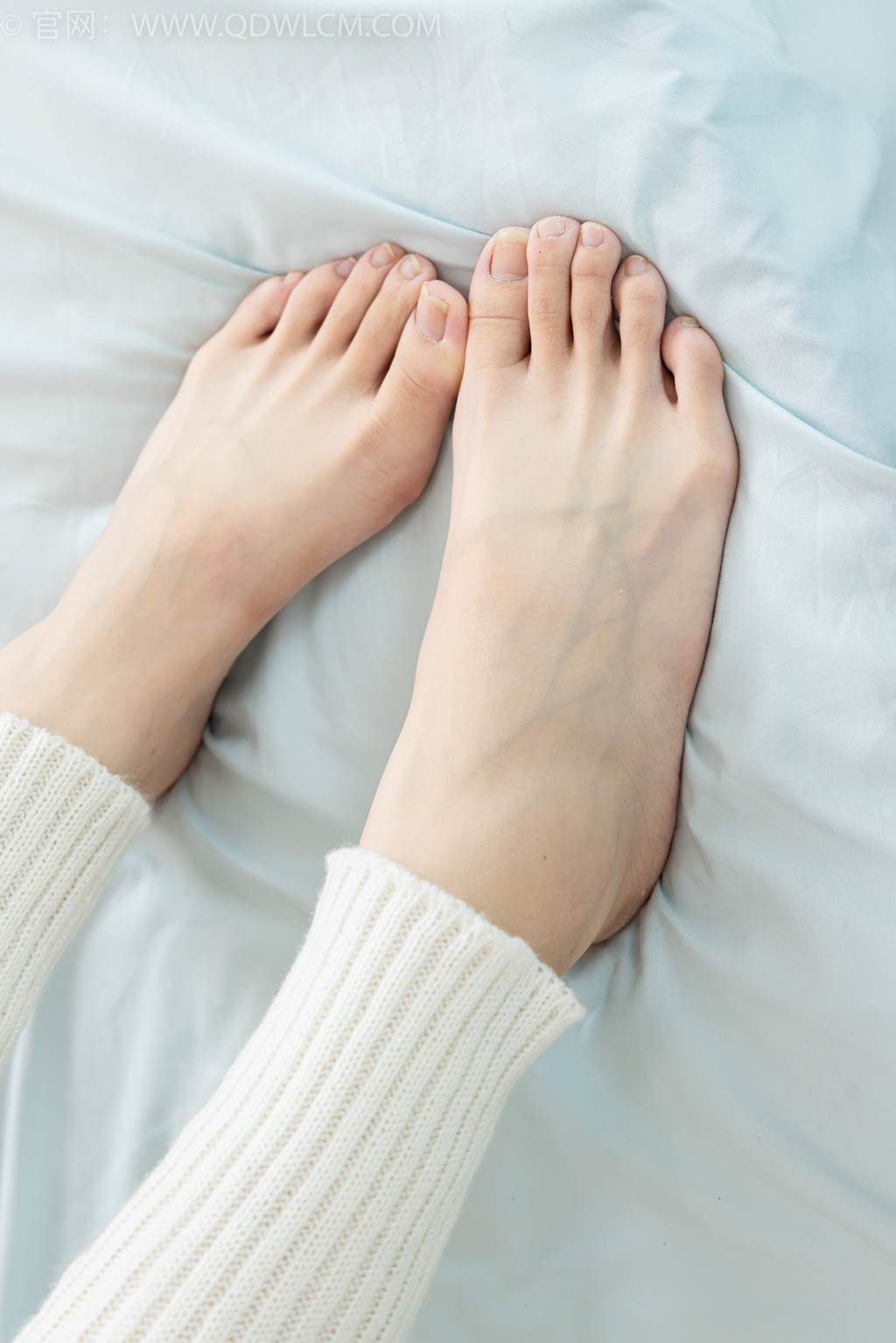 图片[102]-物恋传媒 NO.2463 小野-板鞋、白棉袜、裸足、堆堆袜套[144P] – 速更版-美库