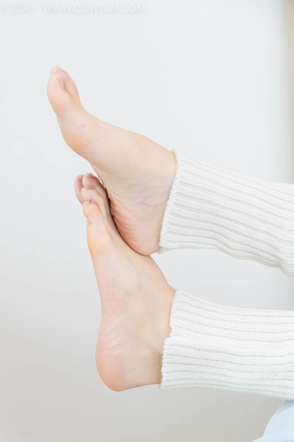 图片[105]-物恋传媒 NO.2463 小野-板鞋、白棉袜、裸足、堆堆袜套[144P] – 速更版-美库