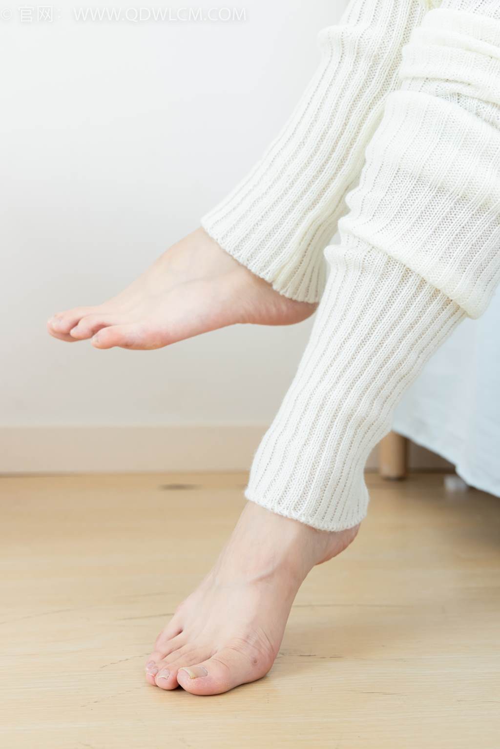 图片[124]-物恋传媒 NO.2463 小野-板鞋、白棉袜、裸足、堆堆袜套[144P] – 速更版-美库