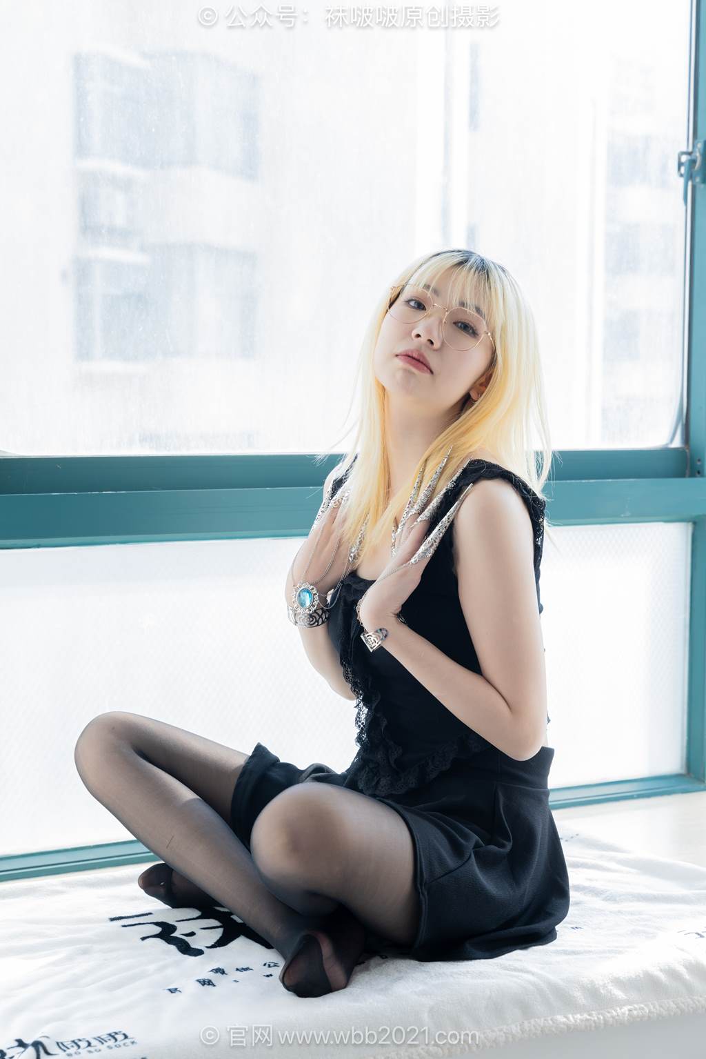 图片[24]-[BoBoSocks袜啵啵]NO.596 小甜豆-高跟鞋、高跟凉鞋、薄黑丝、裸足[150P] – 速更版-美库