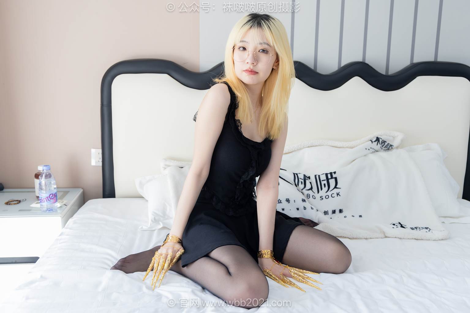 图片[44]-[BoBoSocks袜啵啵]NO.596 小甜豆-高跟鞋、高跟凉鞋、薄黑丝、裸足[150P] – 速更版-美库