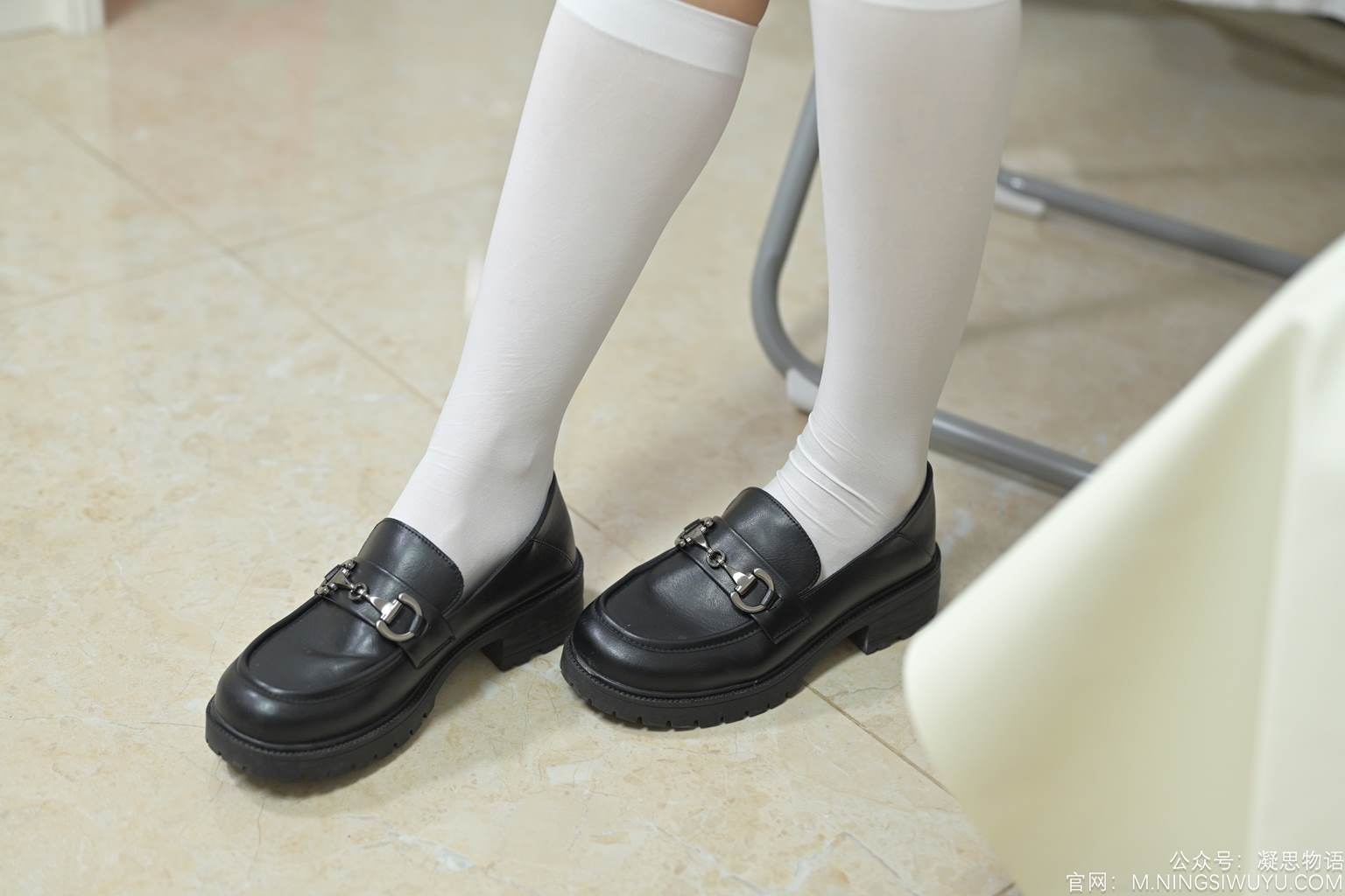 图片[83]-凝思摄影 NO.006 木木-连衣裙、小腿袜、小皮鞋[131P] – 速更版-美库