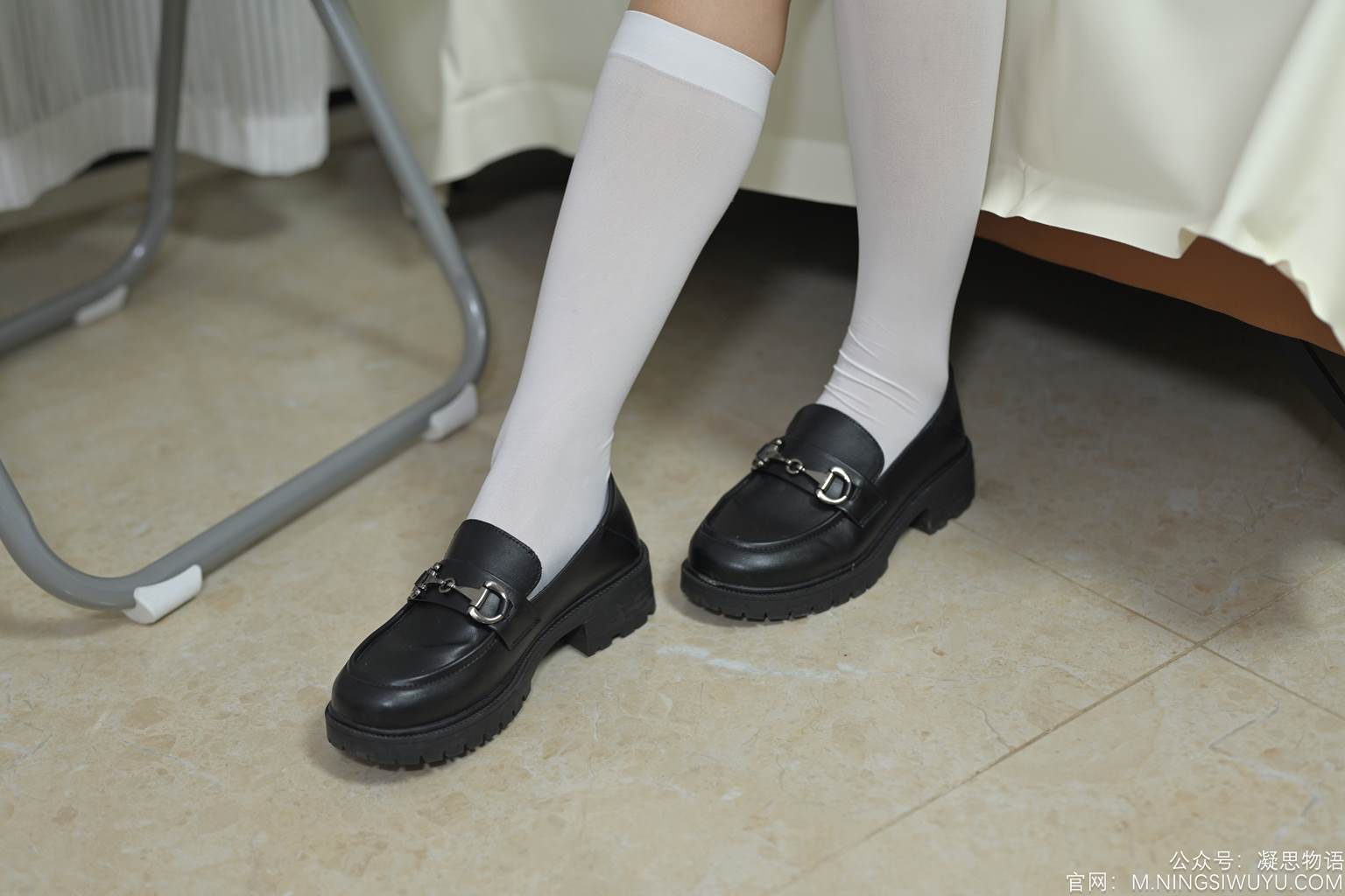 图片[95]-凝思摄影 NO.006 木木-连衣裙、小腿袜、小皮鞋[131P] – 速更版-美库