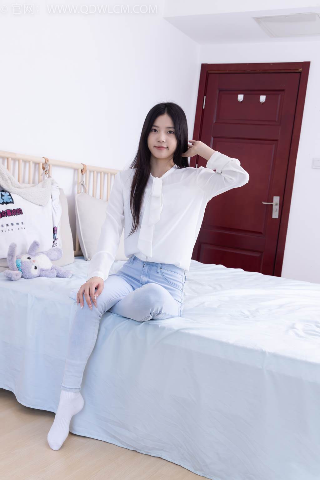 图片[35]-物恋传媒 NO.2464 茯苓-长靴、白棉袜[130P] – 速更版-美库