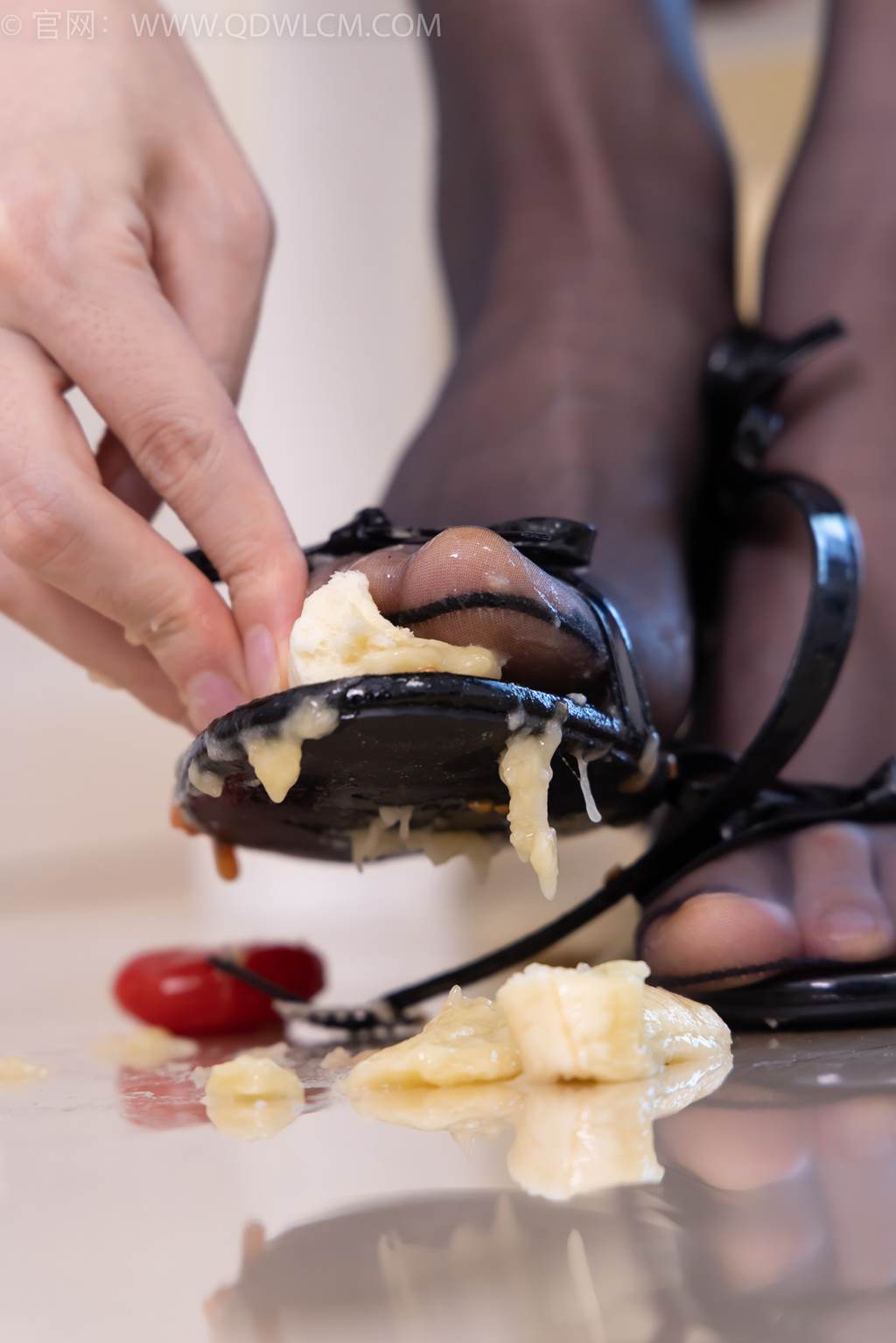 图片[138]-物恋传媒 NO.2465 菜菜-高跟鞋、油亮薄黑丝、黑过膝棉、高跟鞋薄丝袜[140P] – 速更版-美库