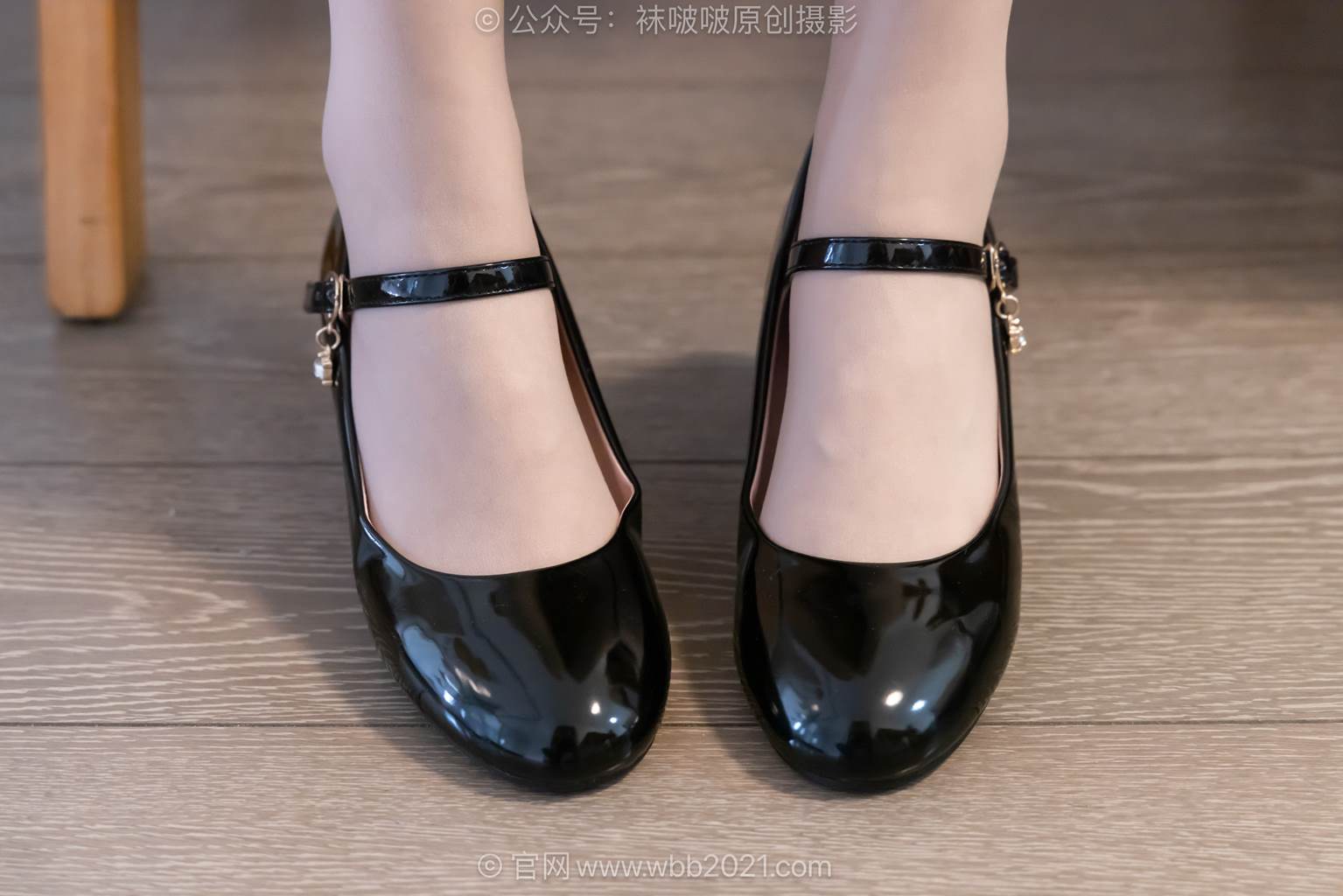 图片[23]-[BoBoSocks袜啵啵]NO.597 香菜-高跟鞋、低跟鞋、薄白丝、薄肉丝、裸足[130P] – 速更版-美库