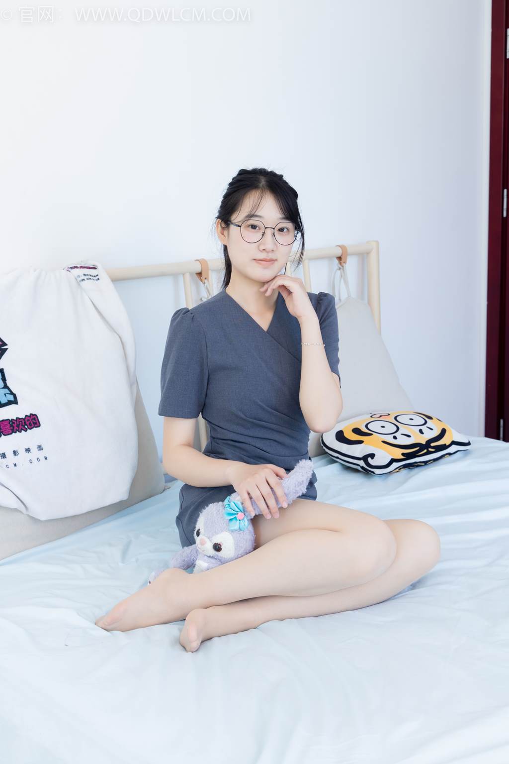 图片[21]-物恋传媒 NO.2466 小椿-三双高跟鞋、薄肉丝、裸足[150P] – 速更版-美库