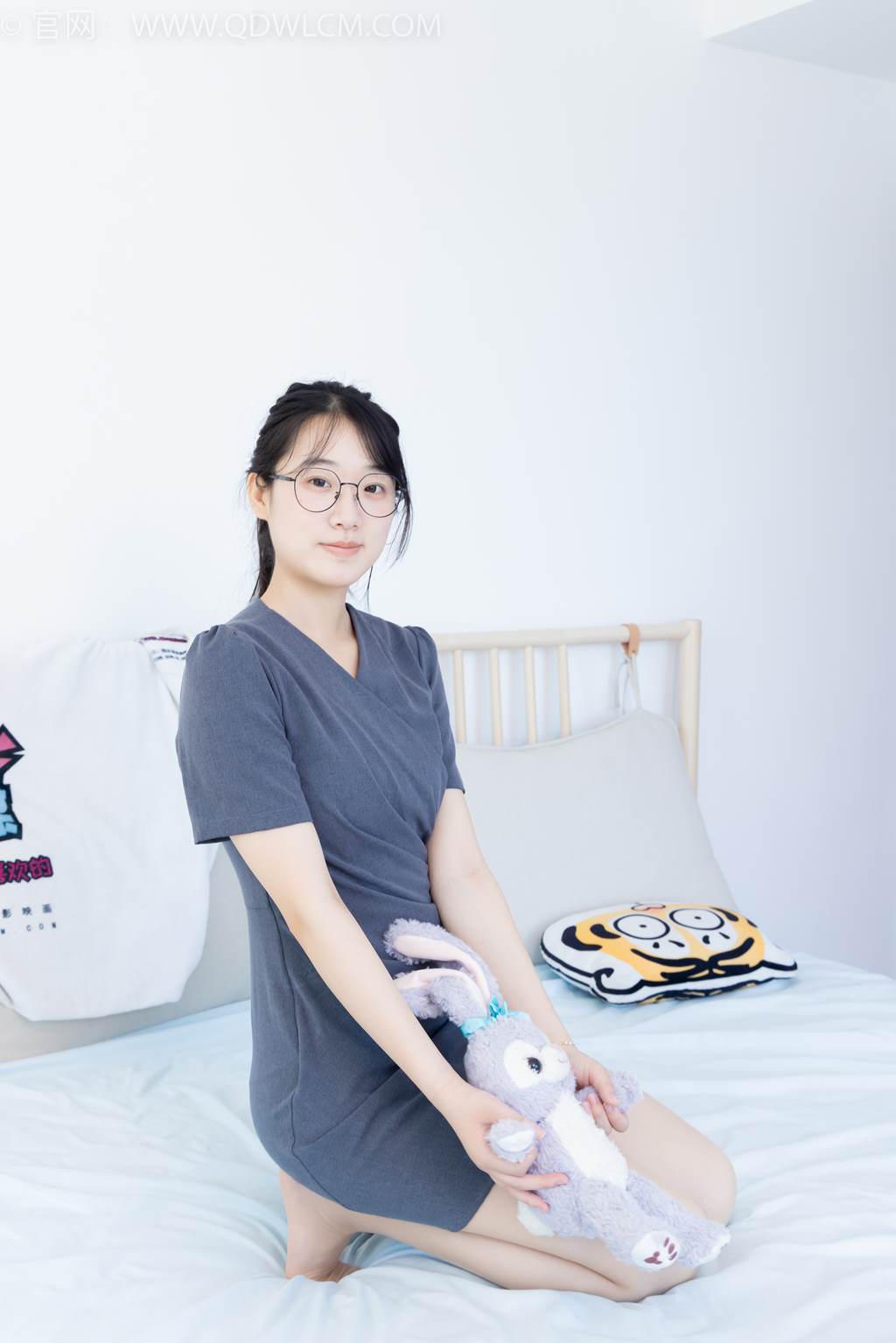 图片[29]-物恋传媒 NO.2466 小椿-三双高跟鞋、薄肉丝、裸足[150P] – 速更版-美库