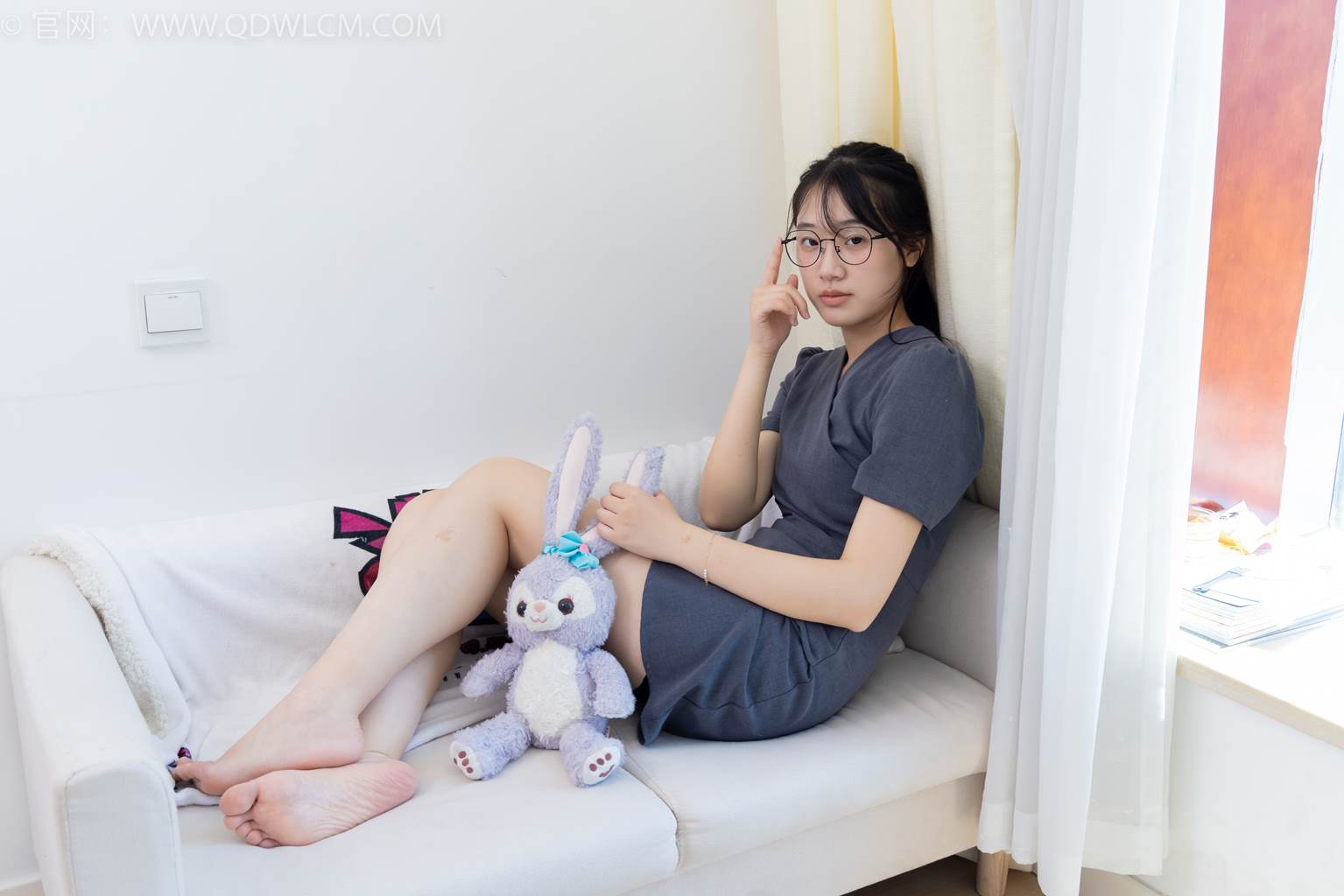 图片[87]-物恋传媒 NO.2466 小椿-三双高跟鞋、薄肉丝、裸足[150P] – 速更版-美库