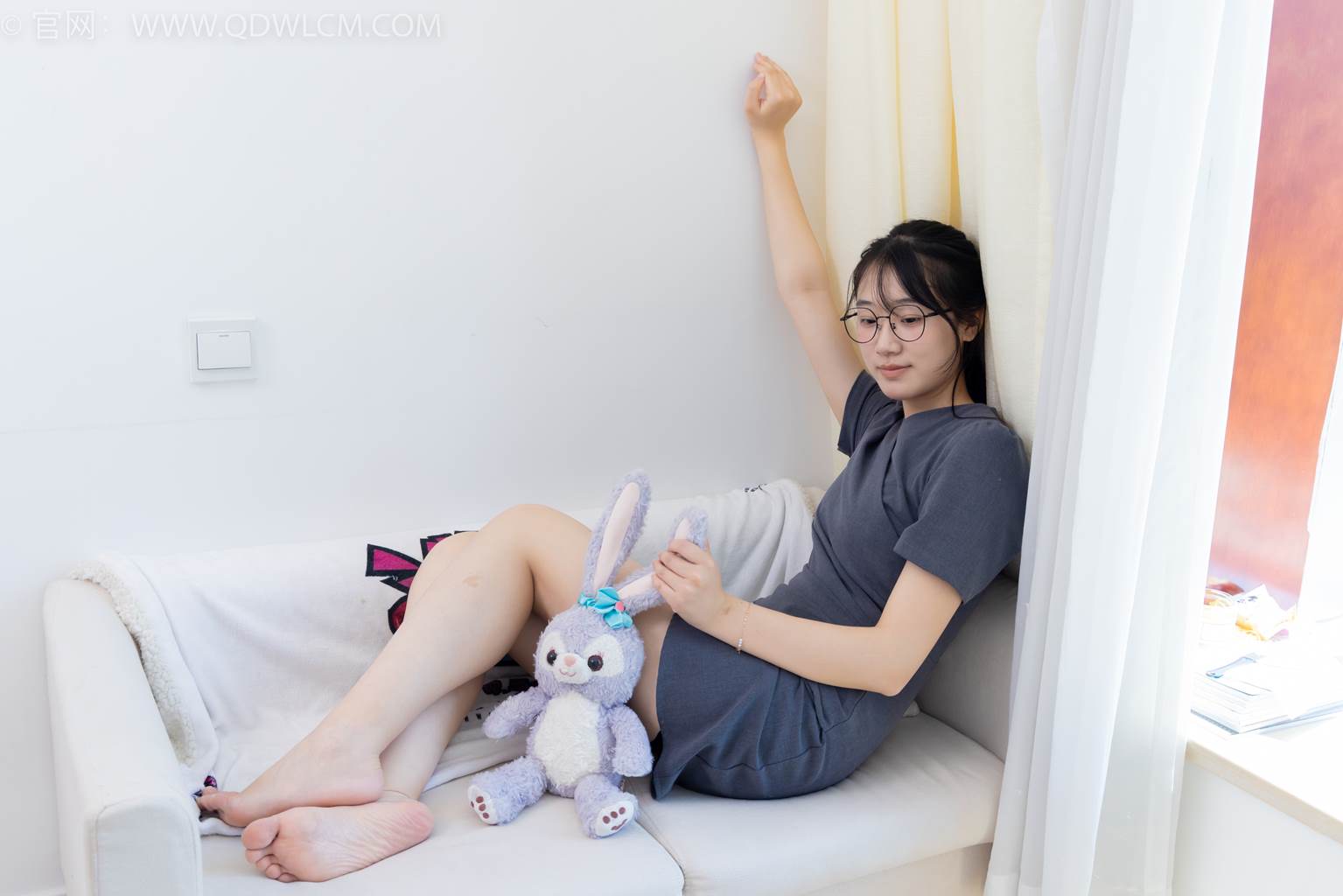 图片[88]-物恋传媒 NO.2466 小椿-三双高跟鞋、薄肉丝、裸足[150P] – 速更版-美库