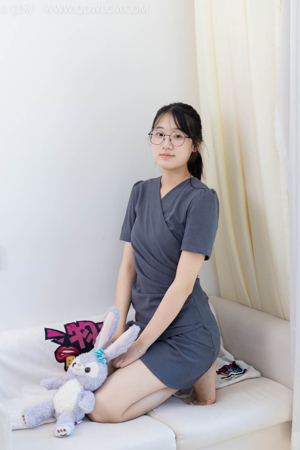 图片[97]-物恋传媒 NO.2466 小椿-三双高跟鞋、薄肉丝、裸足[150P] – 速更版-美库