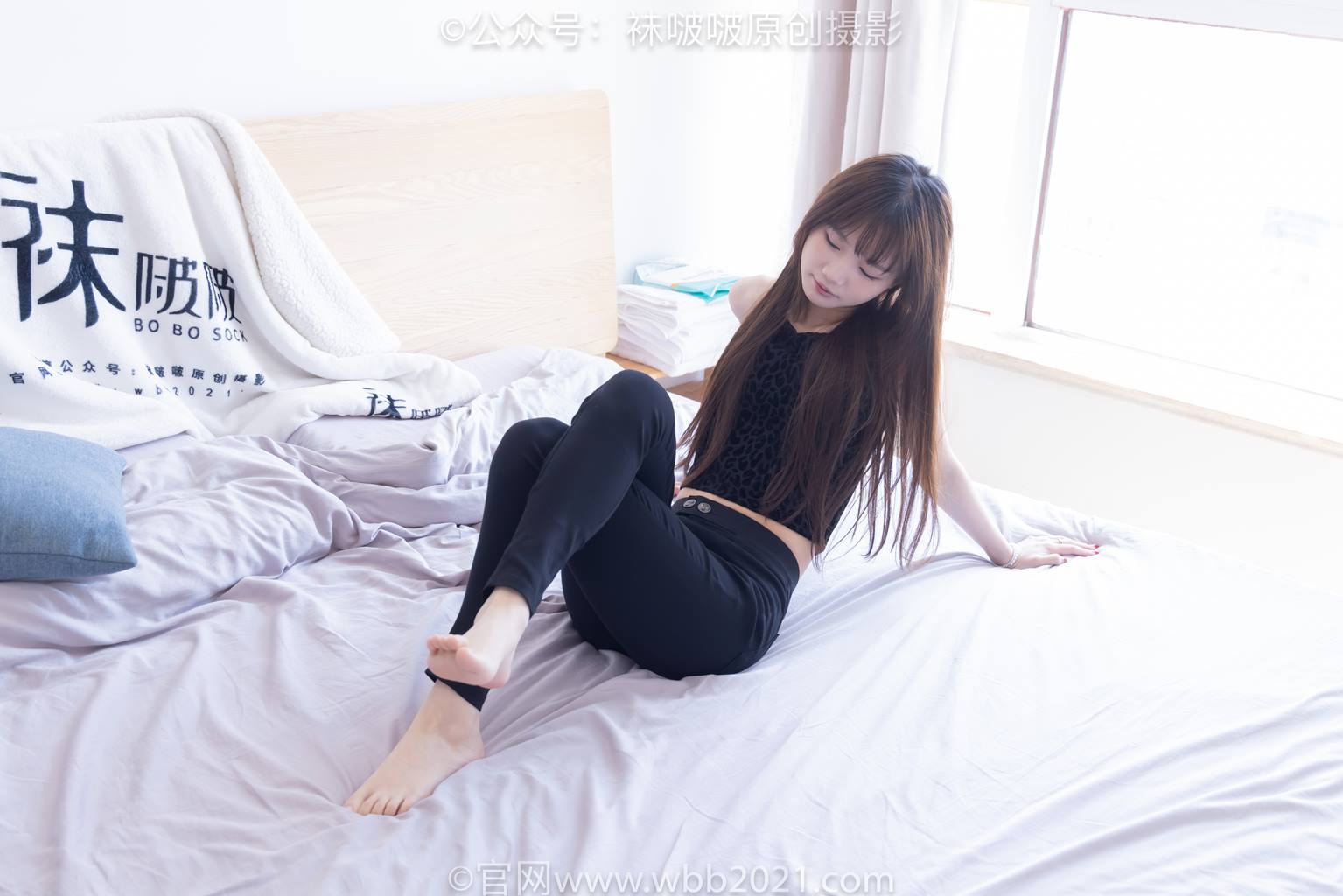 图片[13]-[BoBoSocks袜啵啵]NO.598 甜甜圈-马丁靴、薄肉丝、裸足[108P] – 速更版-美库