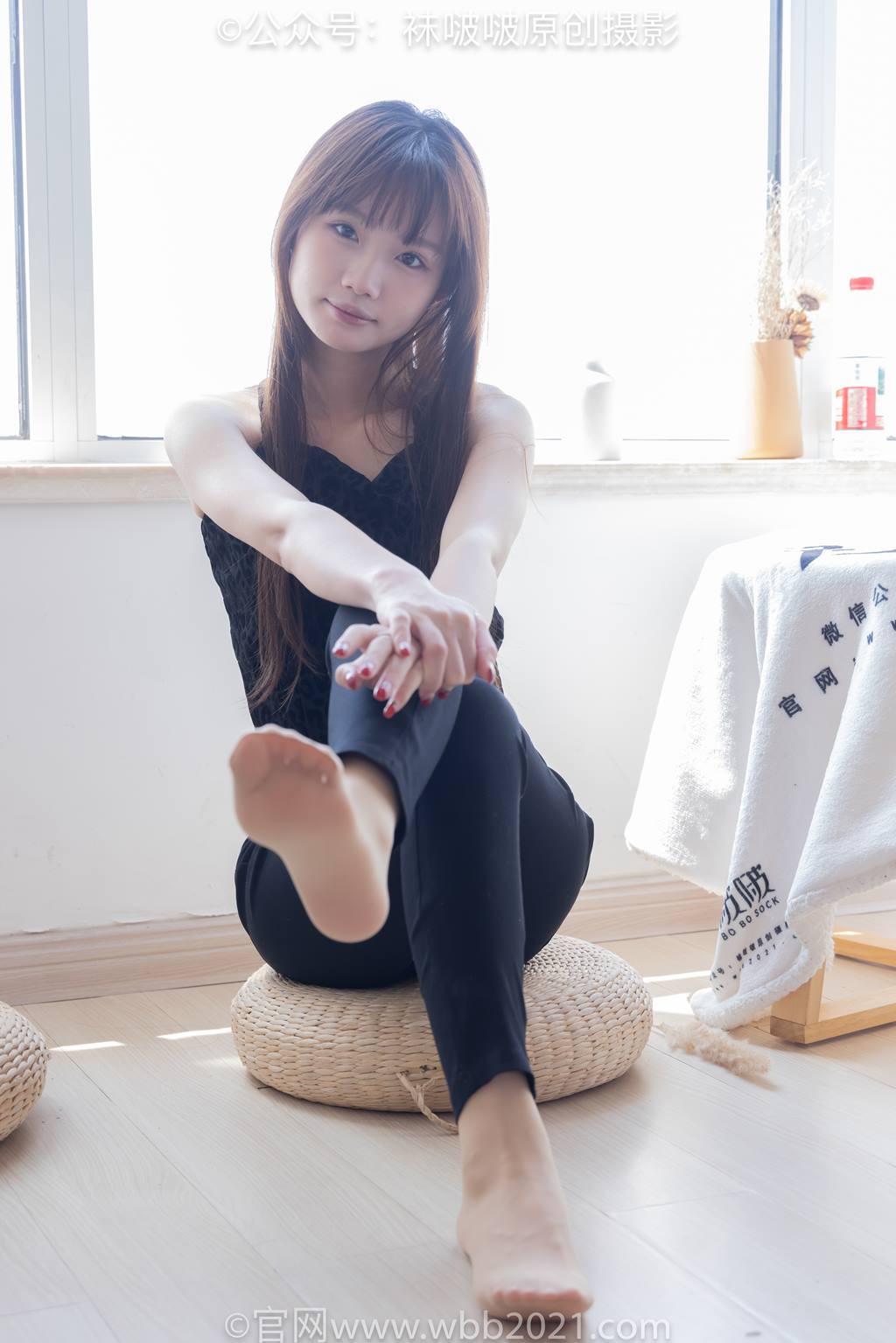 图片[16]-[BoBoSocks袜啵啵]NO.598 甜甜圈-马丁靴、薄肉丝、裸足[108P] – 速更版-美库