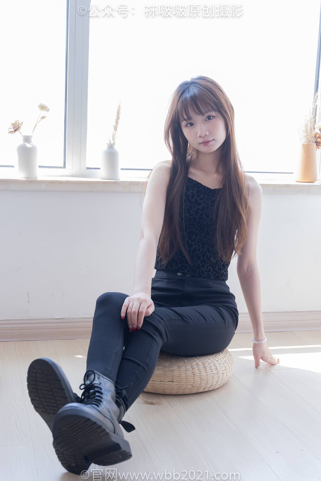 图片[50]-[BoBoSocks袜啵啵]NO.598 甜甜圈-马丁靴、薄肉丝、裸足[108P] – 速更版-美库