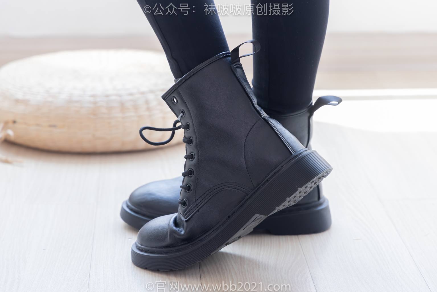 图片[65]-[BoBoSocks袜啵啵]NO.598 甜甜圈-马丁靴、薄肉丝、裸足[108P] – 速更版-美库