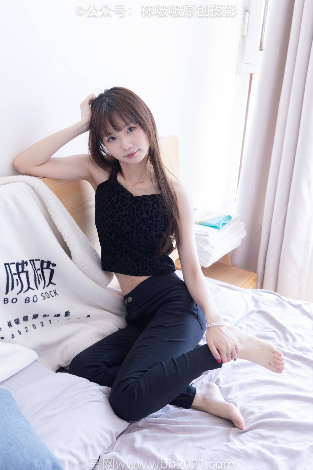 图片[107]-[BoBoSocks袜啵啵]NO.598 甜甜圈-马丁靴、薄肉丝、裸足[108P] – 速更版-美库