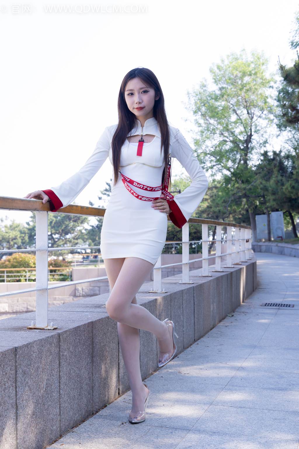 图片[26]-物恋传媒 NO.2471 泡泡-高跟鞋、油亮薄白丝[92P] – 速更版-美库