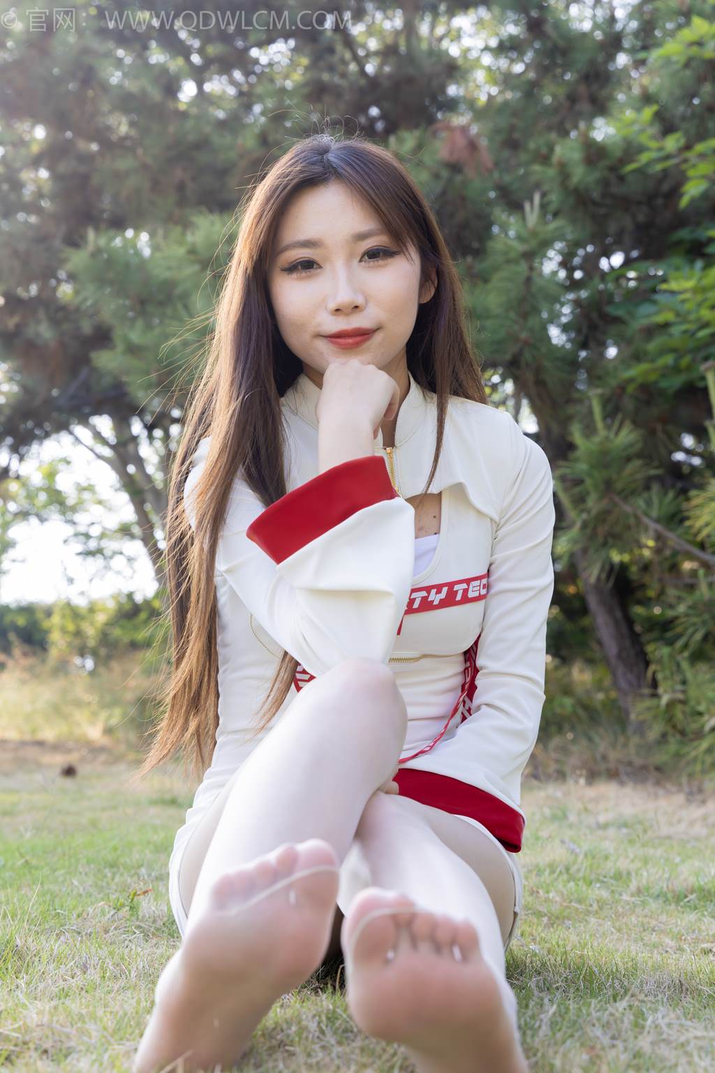 图片[32]-物恋传媒 NO.2471 泡泡-高跟鞋、油亮薄白丝[92P] – 速更版-美库