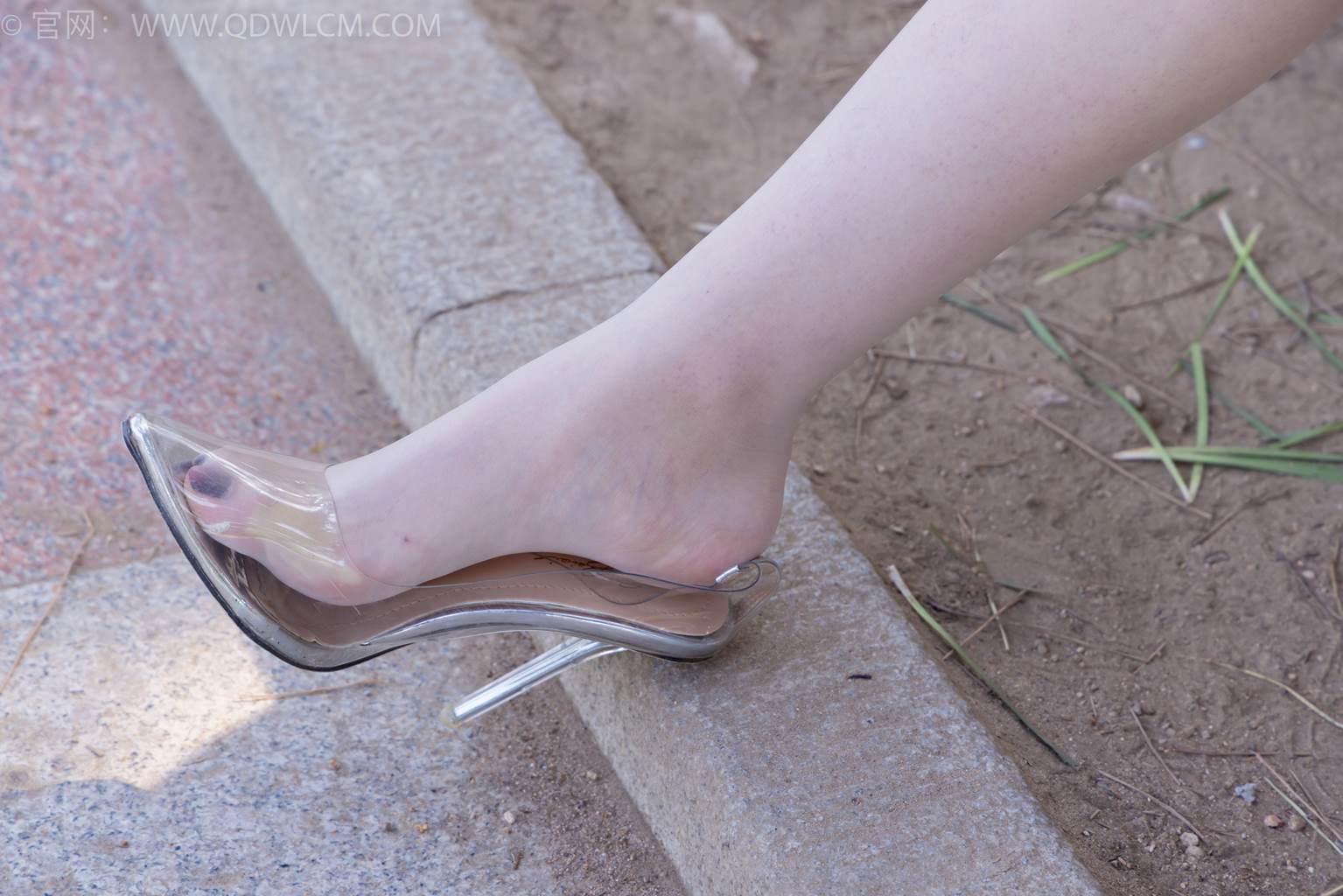 图片[47]-物恋传媒 NO.2471 泡泡-高跟鞋、油亮薄白丝[92P] – 速更版-美库