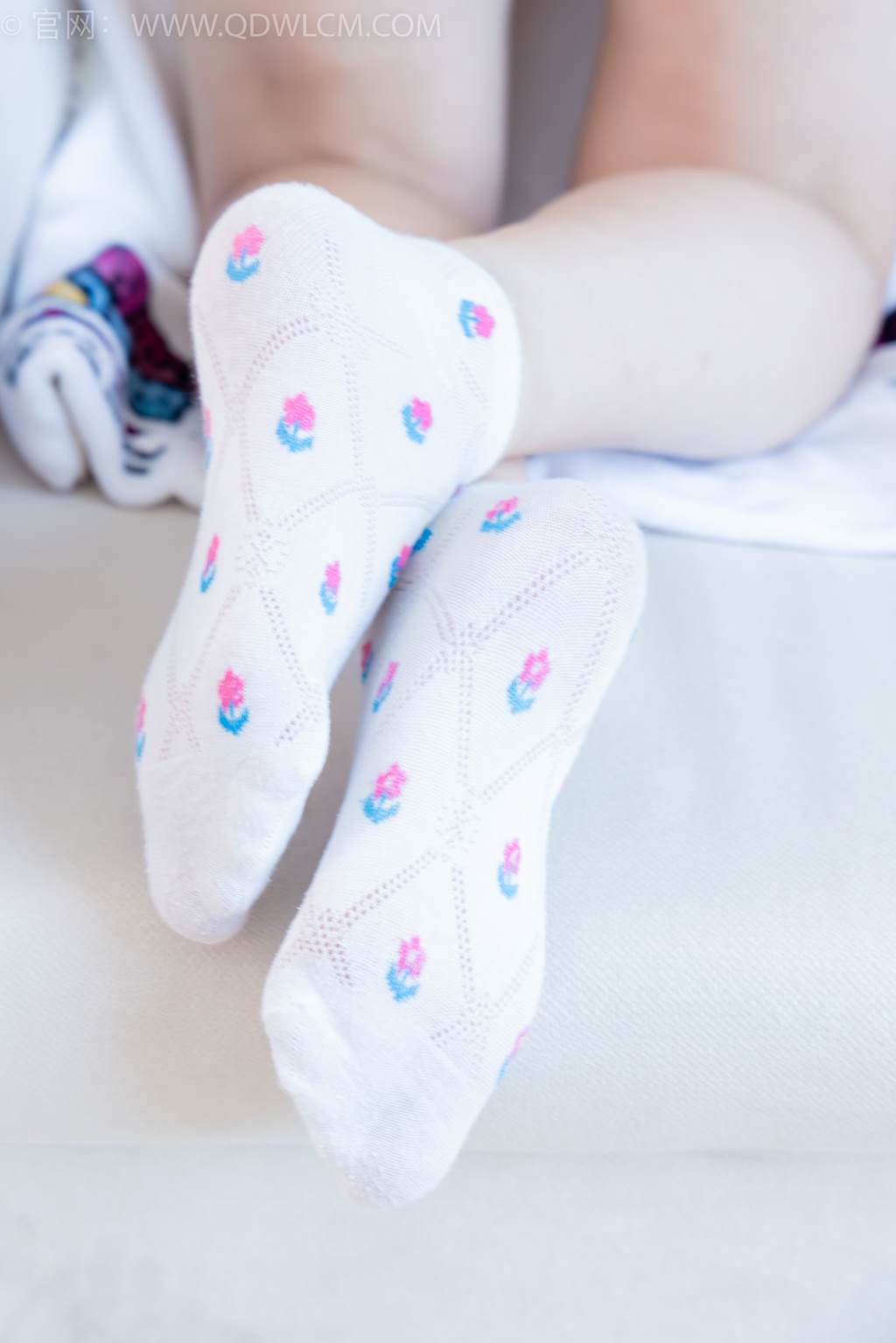 图片[67]-物恋传媒 NO.2470 芙芙-运动鞋、白棉袜、裸足[110P] – 速更版-美库